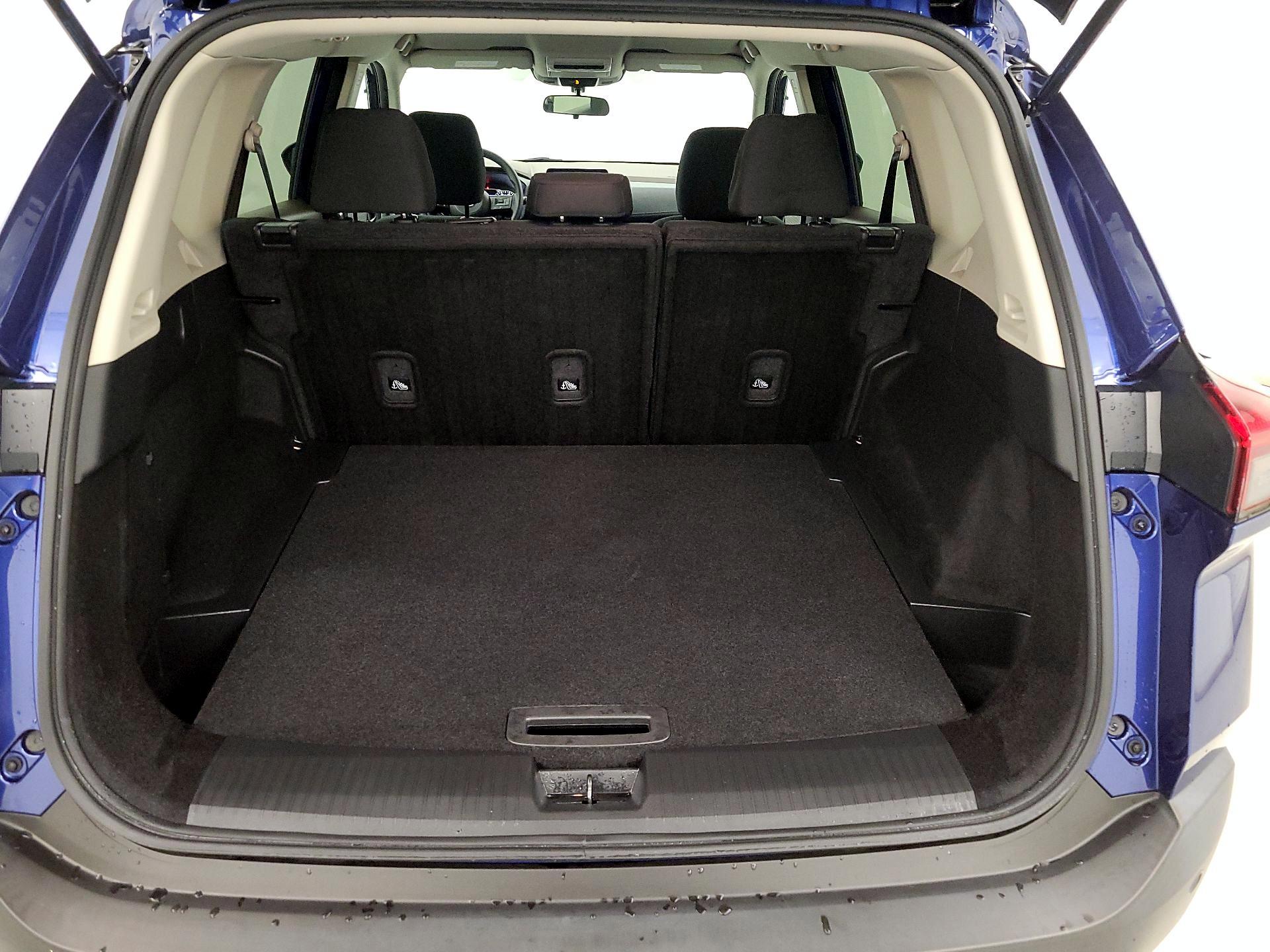 Thumbnail: 2023 Nissan Rogue - 20