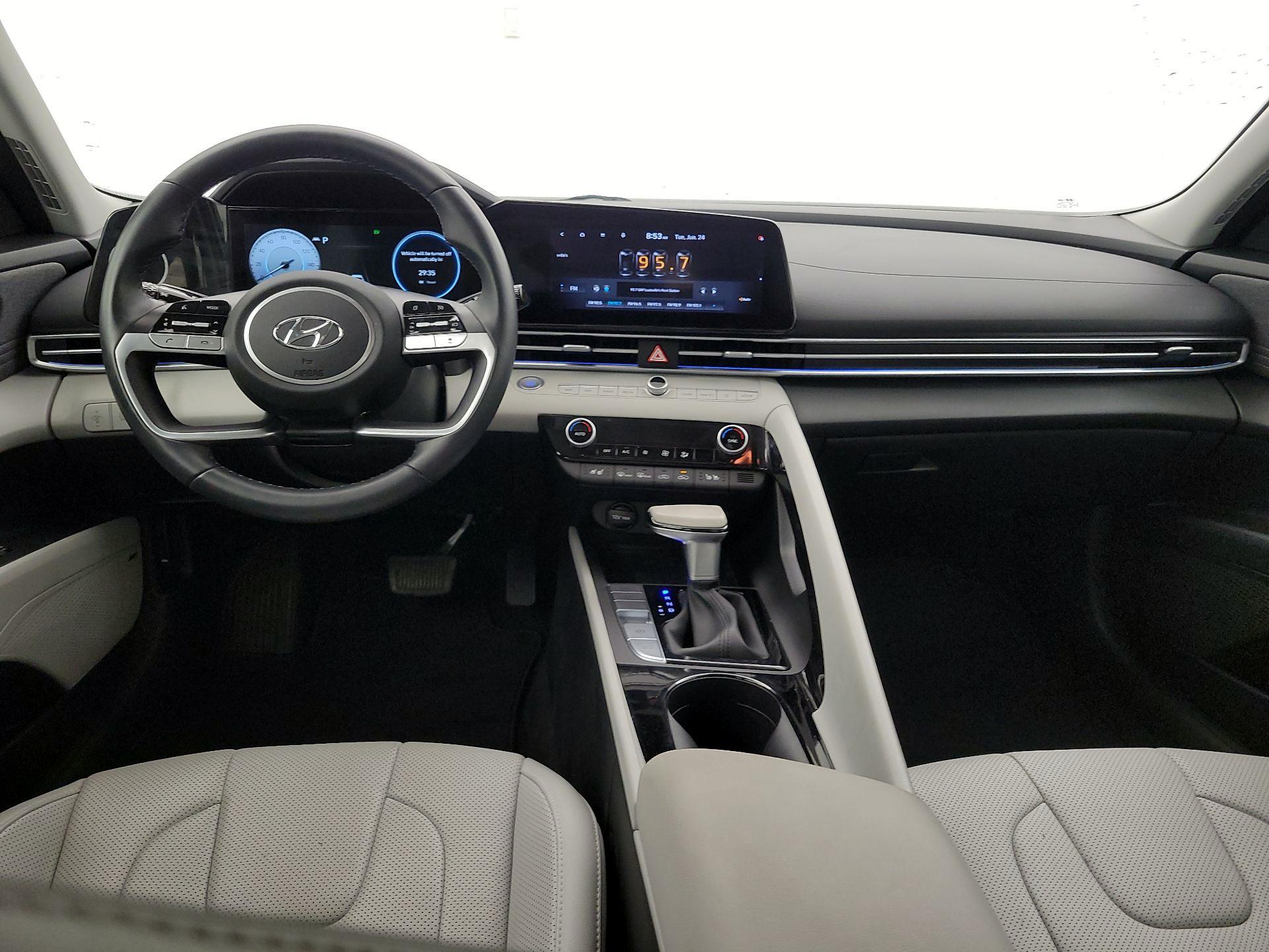 Thumbnail: 2021 Hyundai Elantra - 9