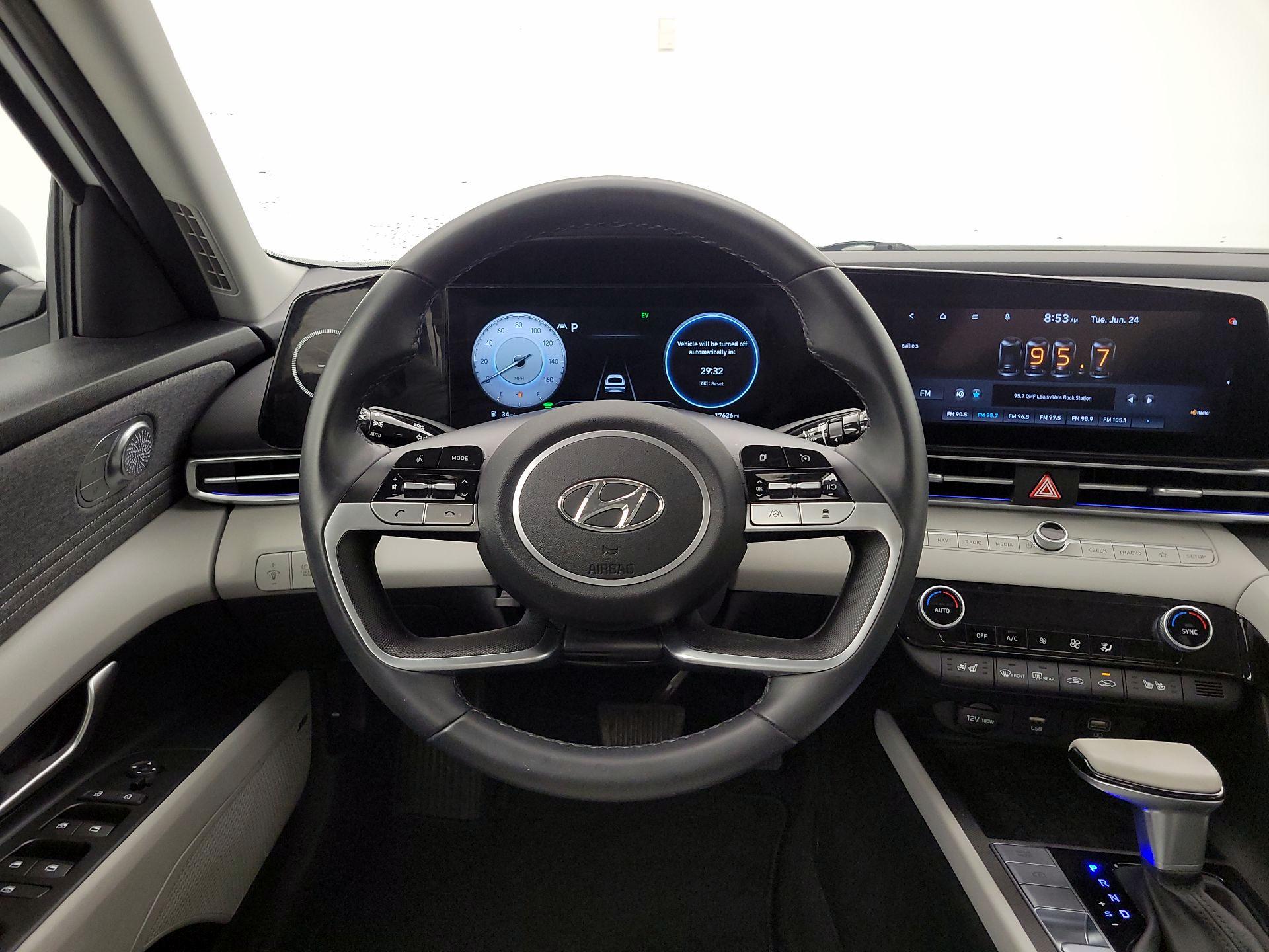Thumbnail: 2021 Hyundai Elantra - 10
