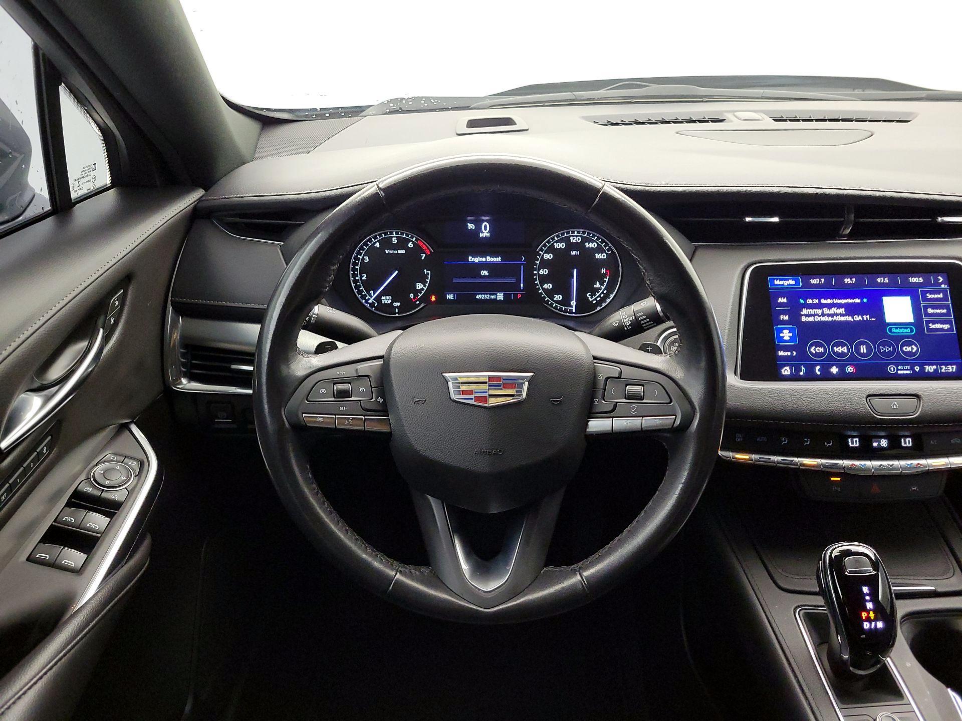 Thumbnail: 2023 Cadillac XT4 - 10