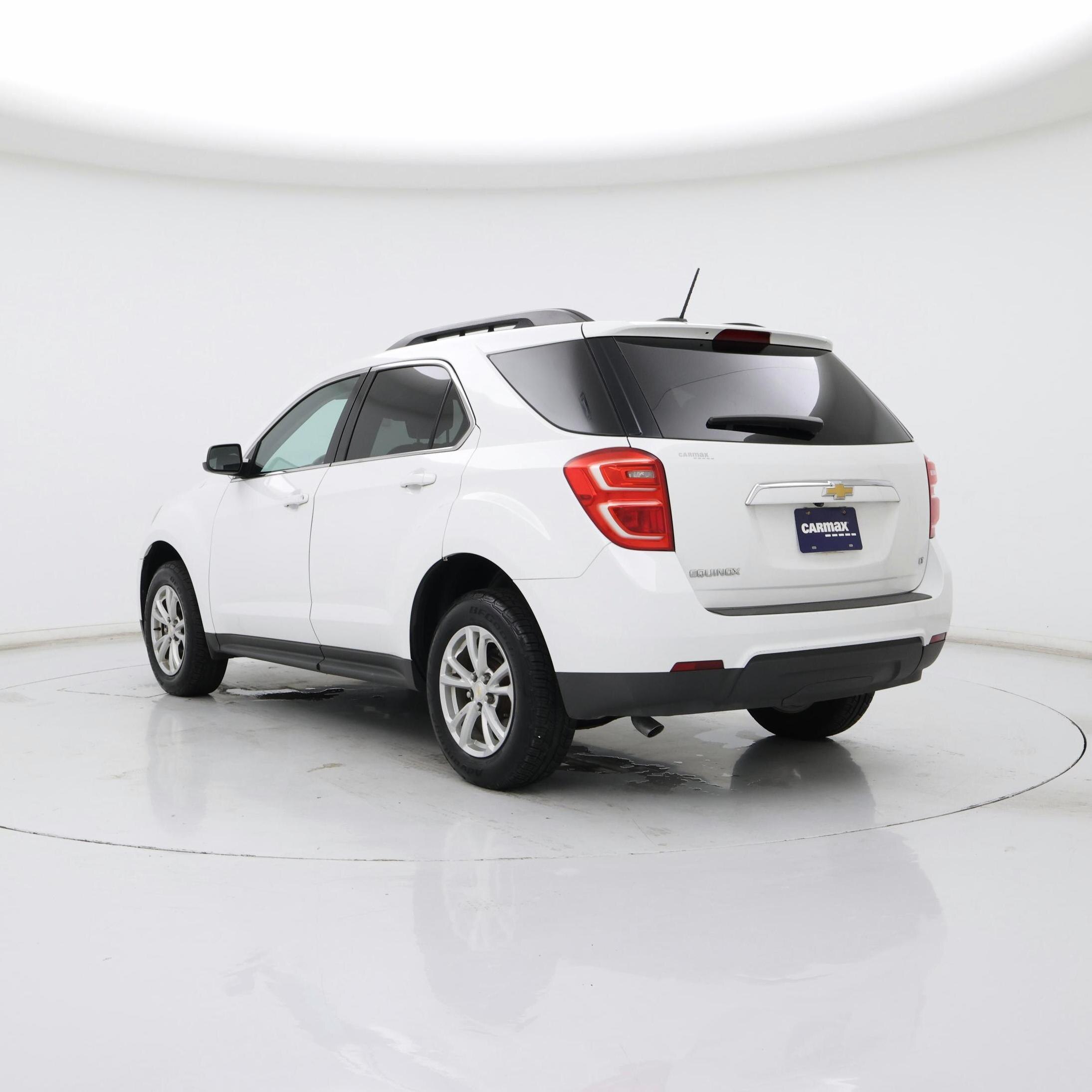 Thumbnail: 2017 Chevrolet Equinox - 2