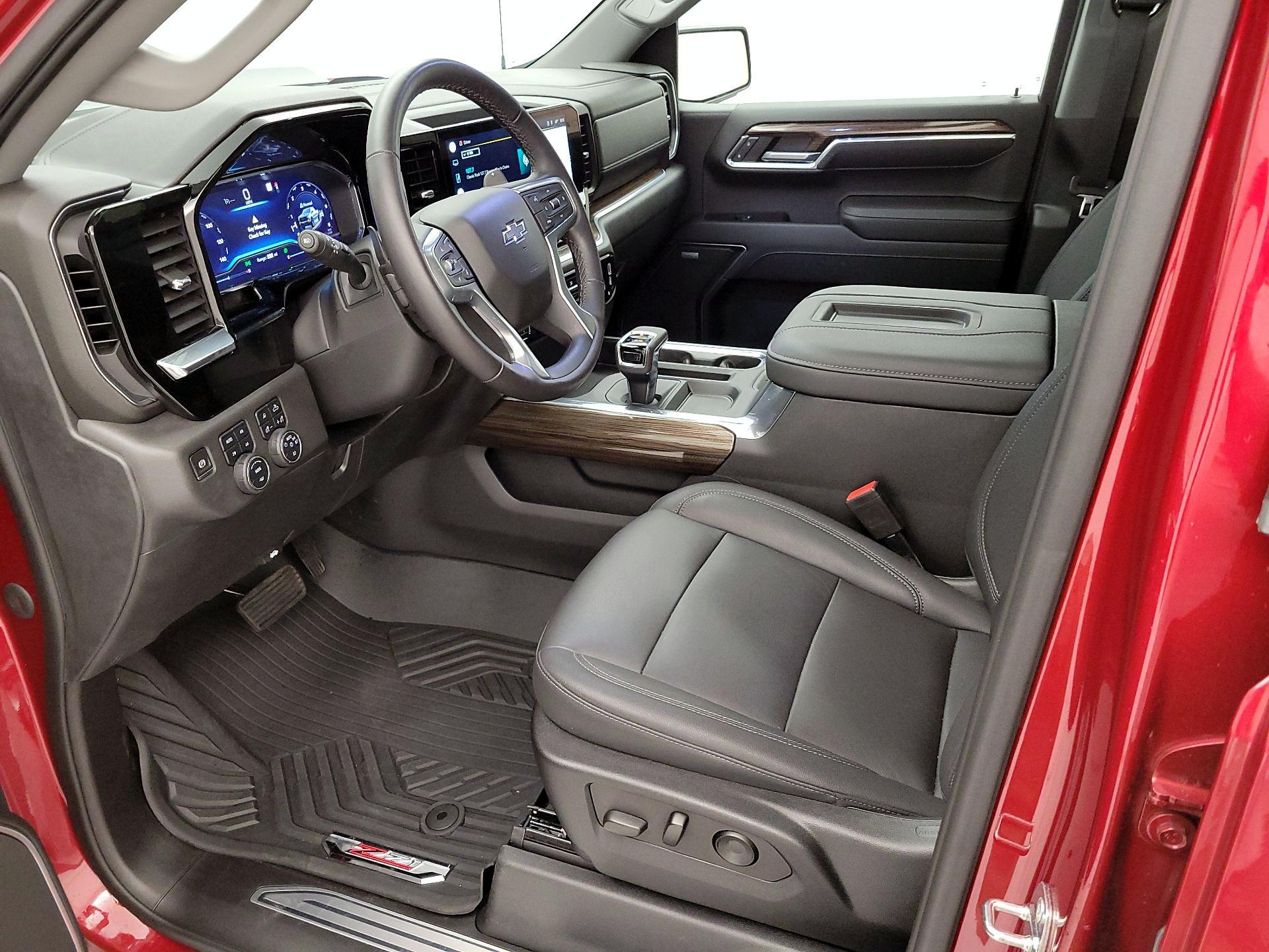 Thumbnail: 2022 Chevrolet Silverado 1500 - 11