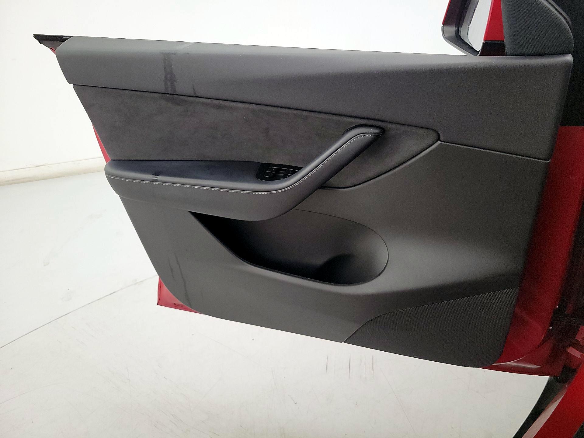 Thumbnail: 2020 Tesla Model Y - 12