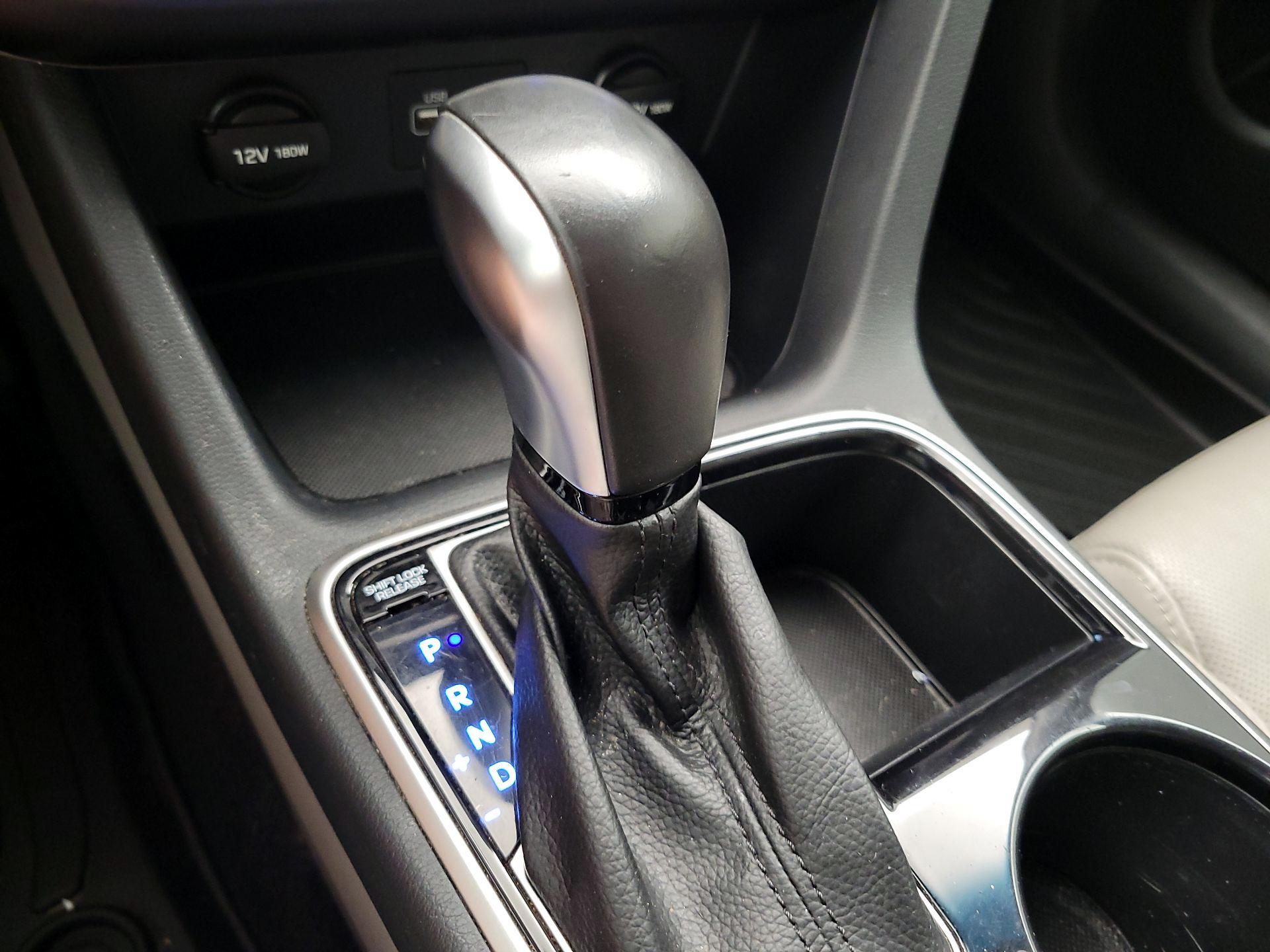 Thumbnail: 2018 Hyundai Sonata - 15