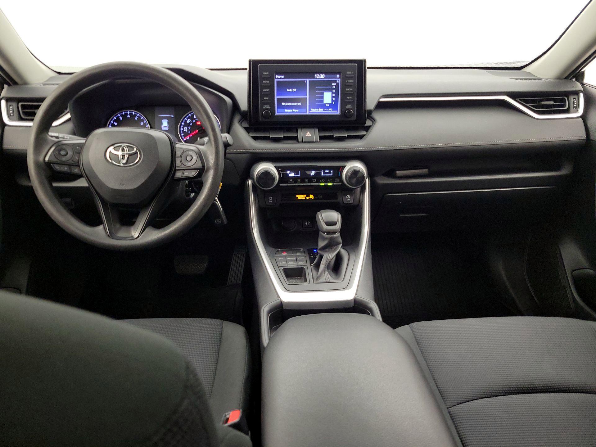 Thumbnail: 2019 Toyota RAV4 - 9