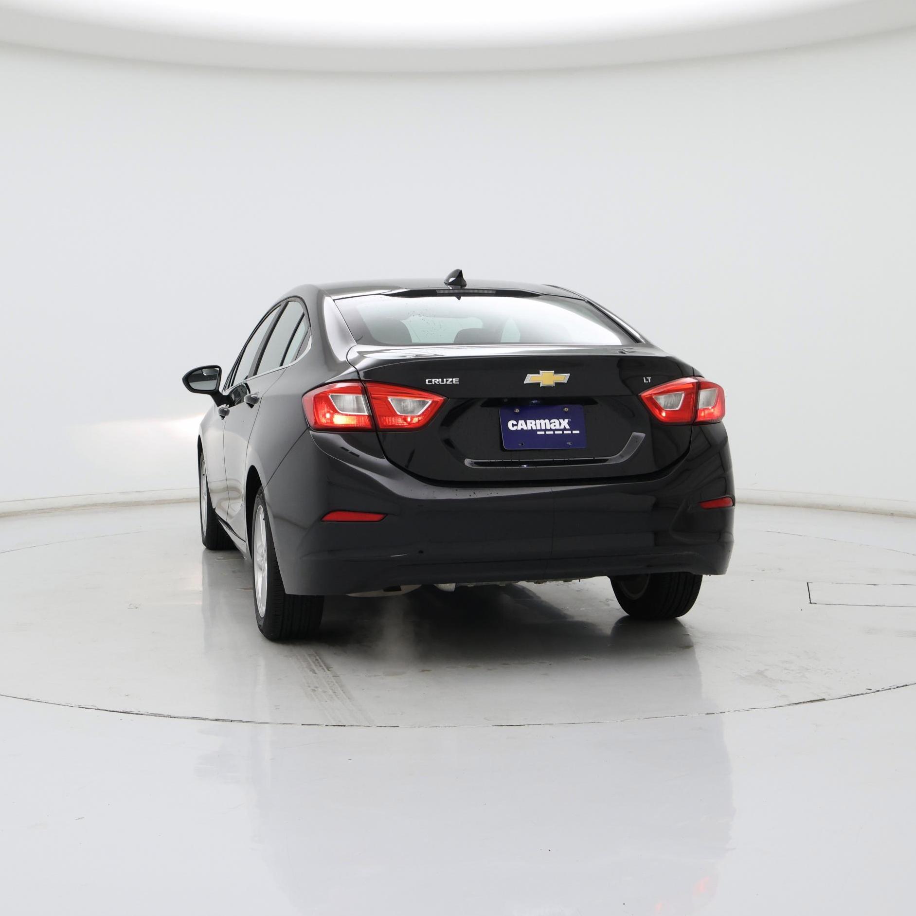 Thumbnail: 2018 Chevrolet Cruze - 6