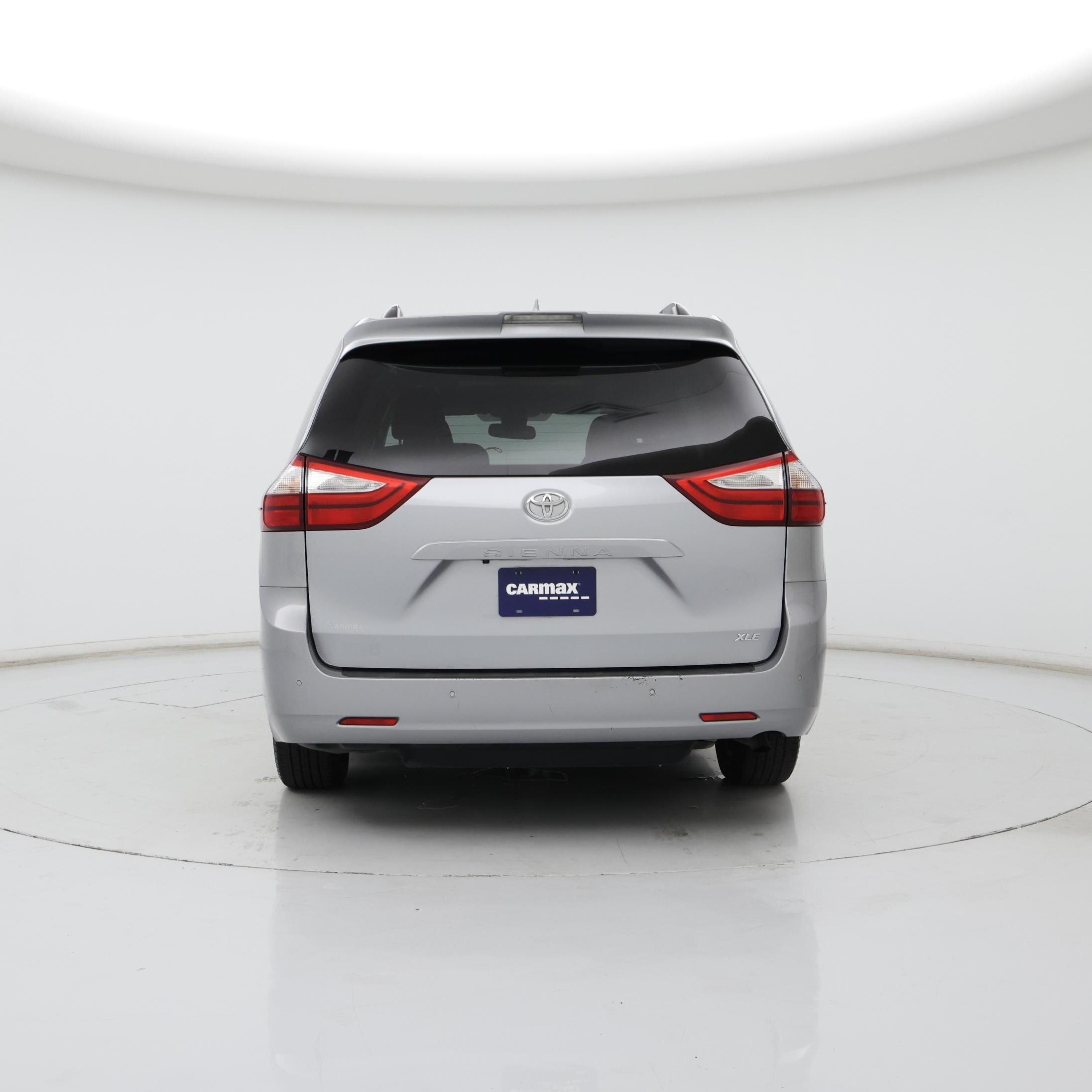 Thumbnail: 2018 Toyota Sienna - 6
