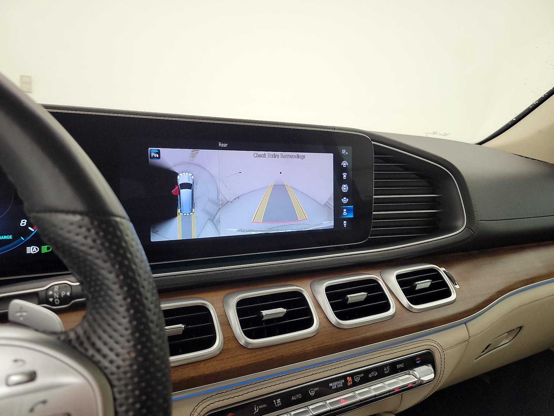 Thumbnail: 2023 Mercedes-Benz GLS - 13