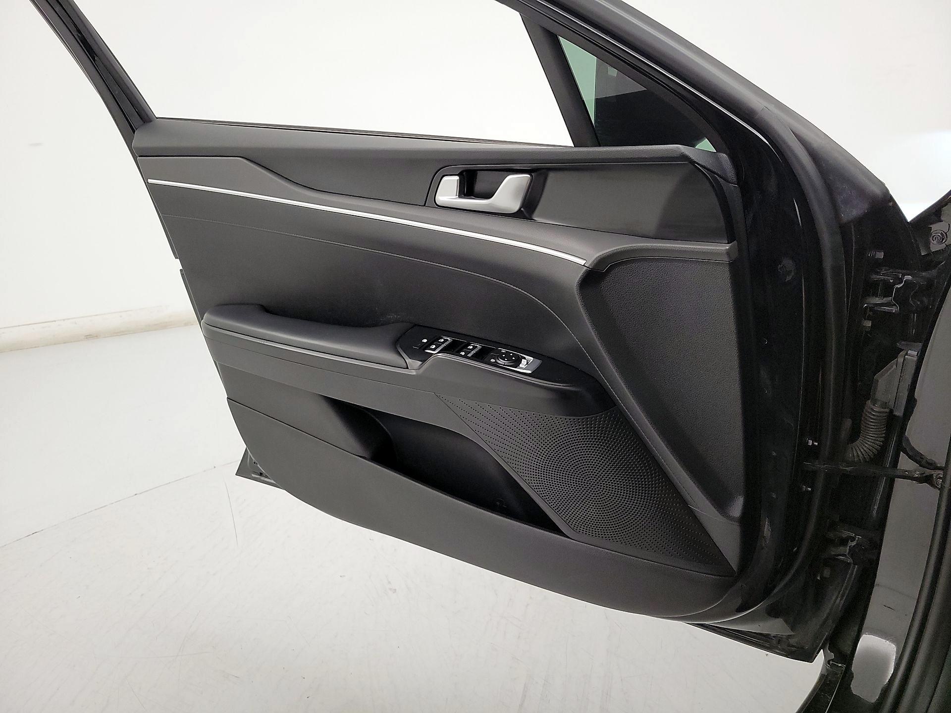 Thumbnail: 2021 Kia K5 - 12