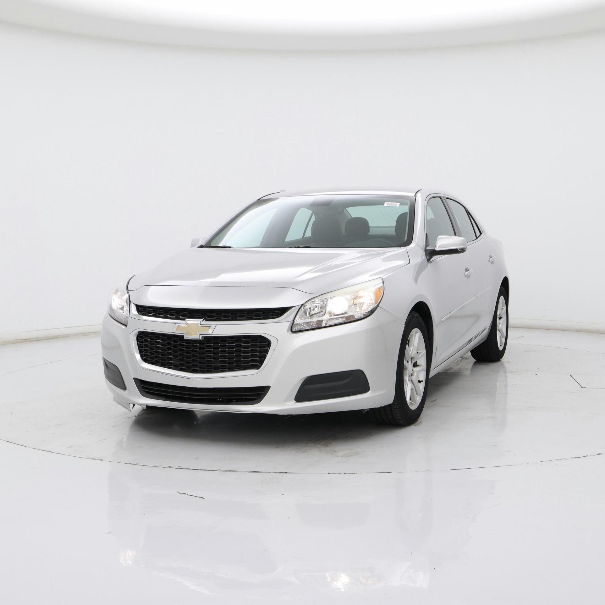 Thumbnail: 2015 Chevrolet Malibu - 4