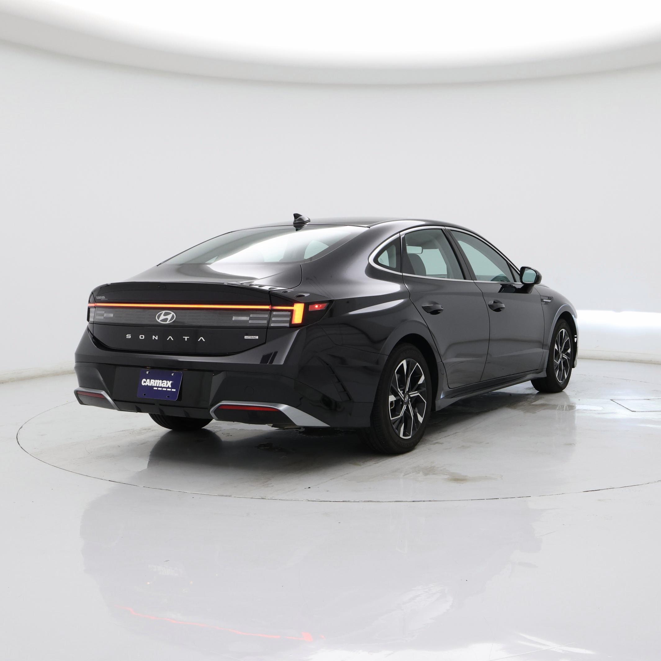Thumbnail: 2024 Hyundai Sonata - 8