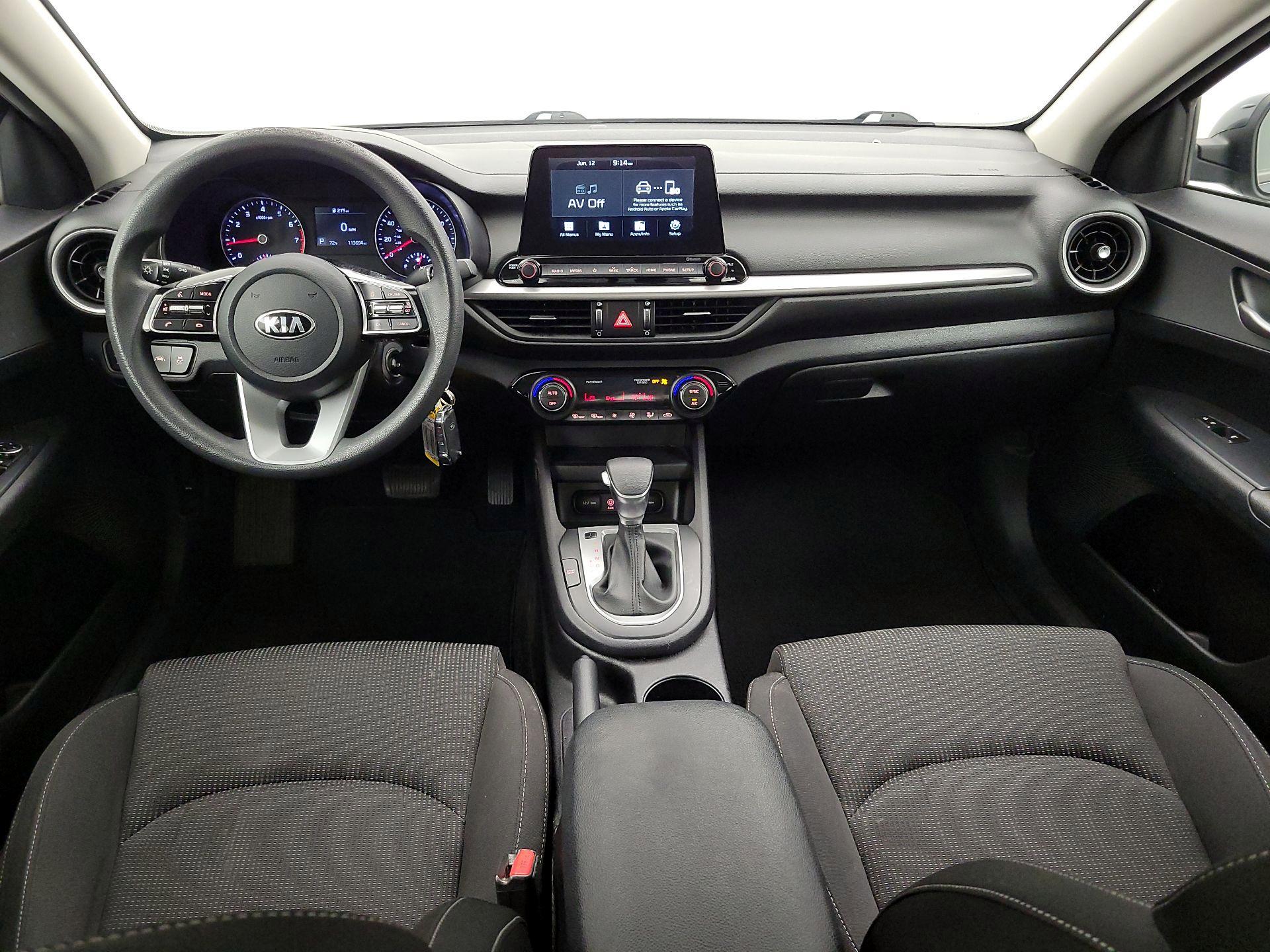 Thumbnail: 2019 Kia Forte - 9