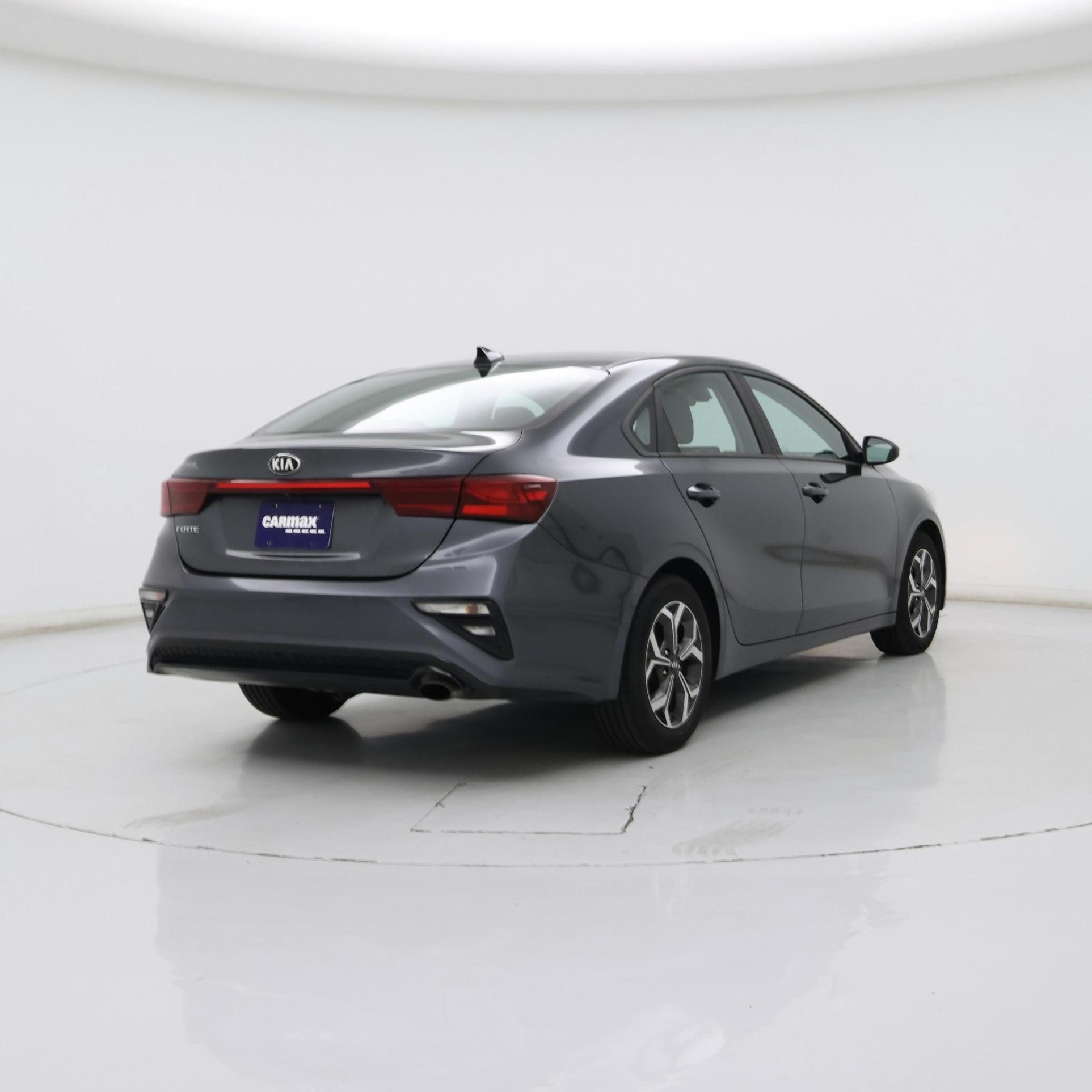Thumbnail: 2019 Kia Forte - 8