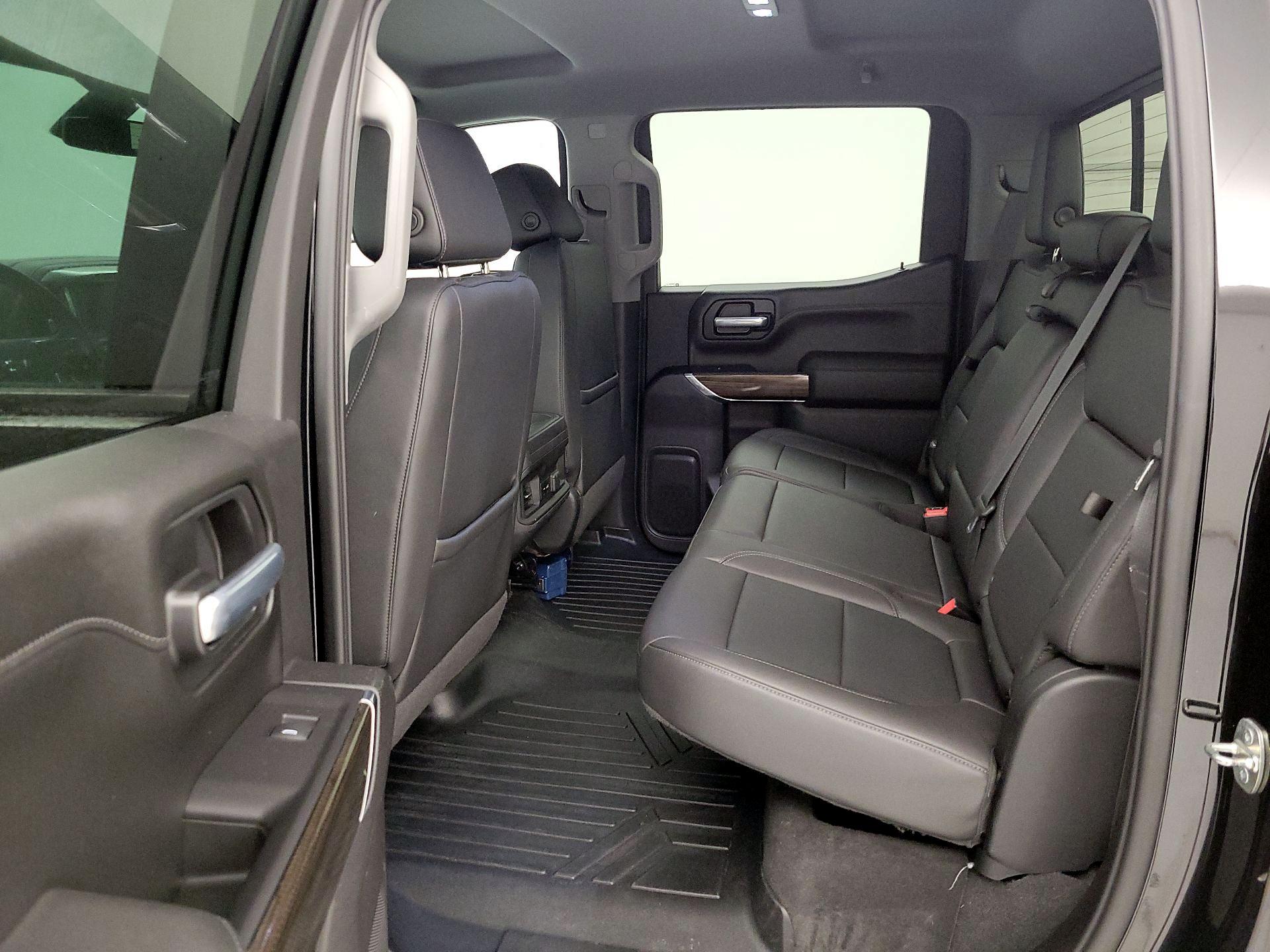 Thumbnail: 2021 Chevrolet Silverado 1500 - 17