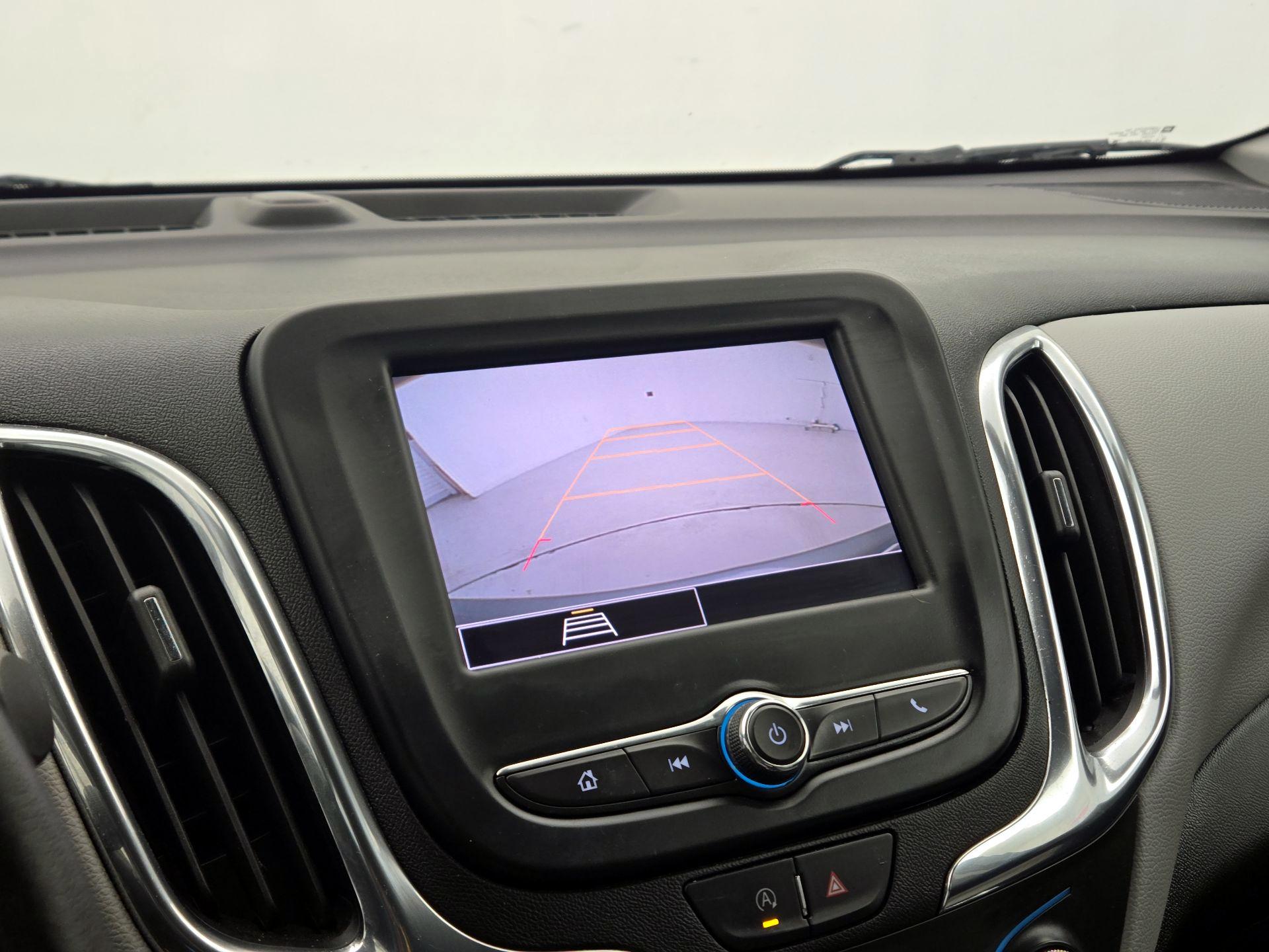 Thumbnail: 2023 Chevrolet Equinox - 14