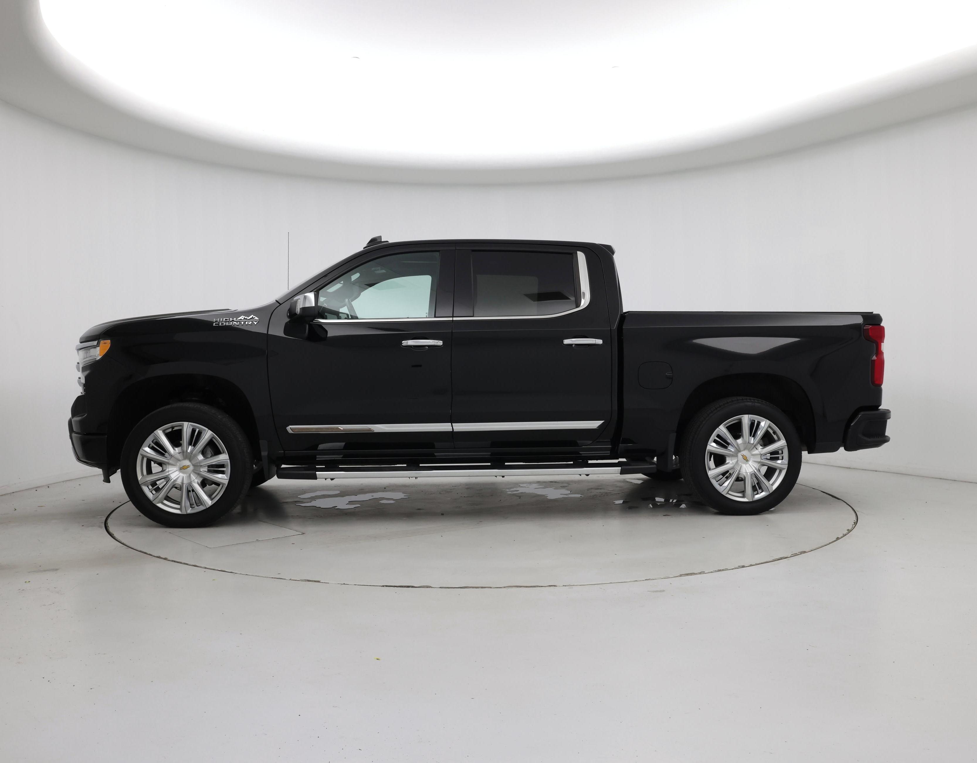 Thumbnail: 2022 Chevrolet Silverado 1500 - 3