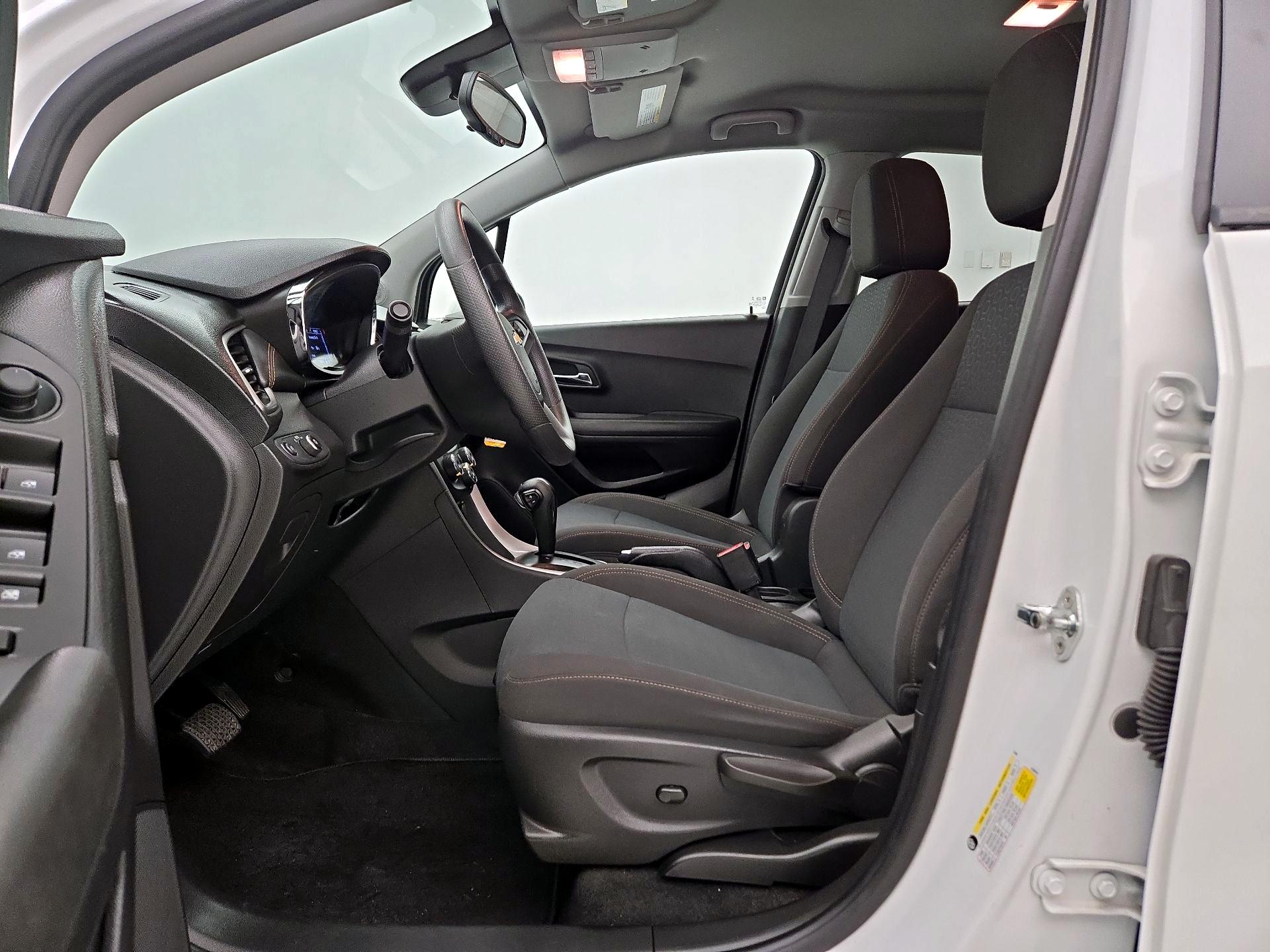 Thumbnail: 2020 Chevrolet Trax - 11