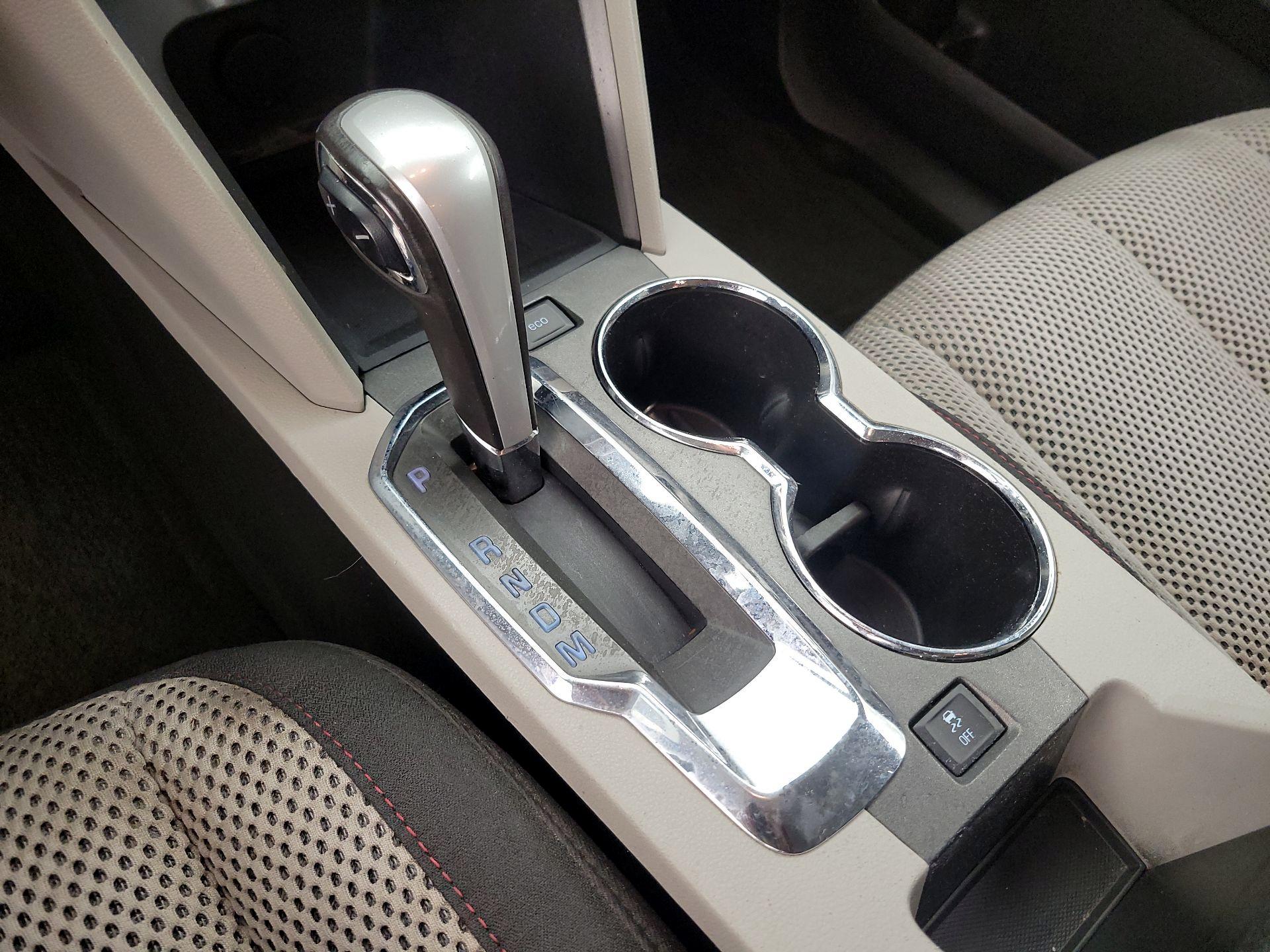 Thumbnail: 2014 Chevrolet Equinox - 15