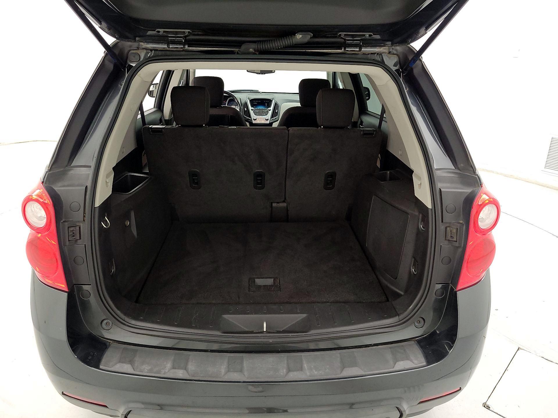 Thumbnail: 2014 Chevrolet Equinox - 17