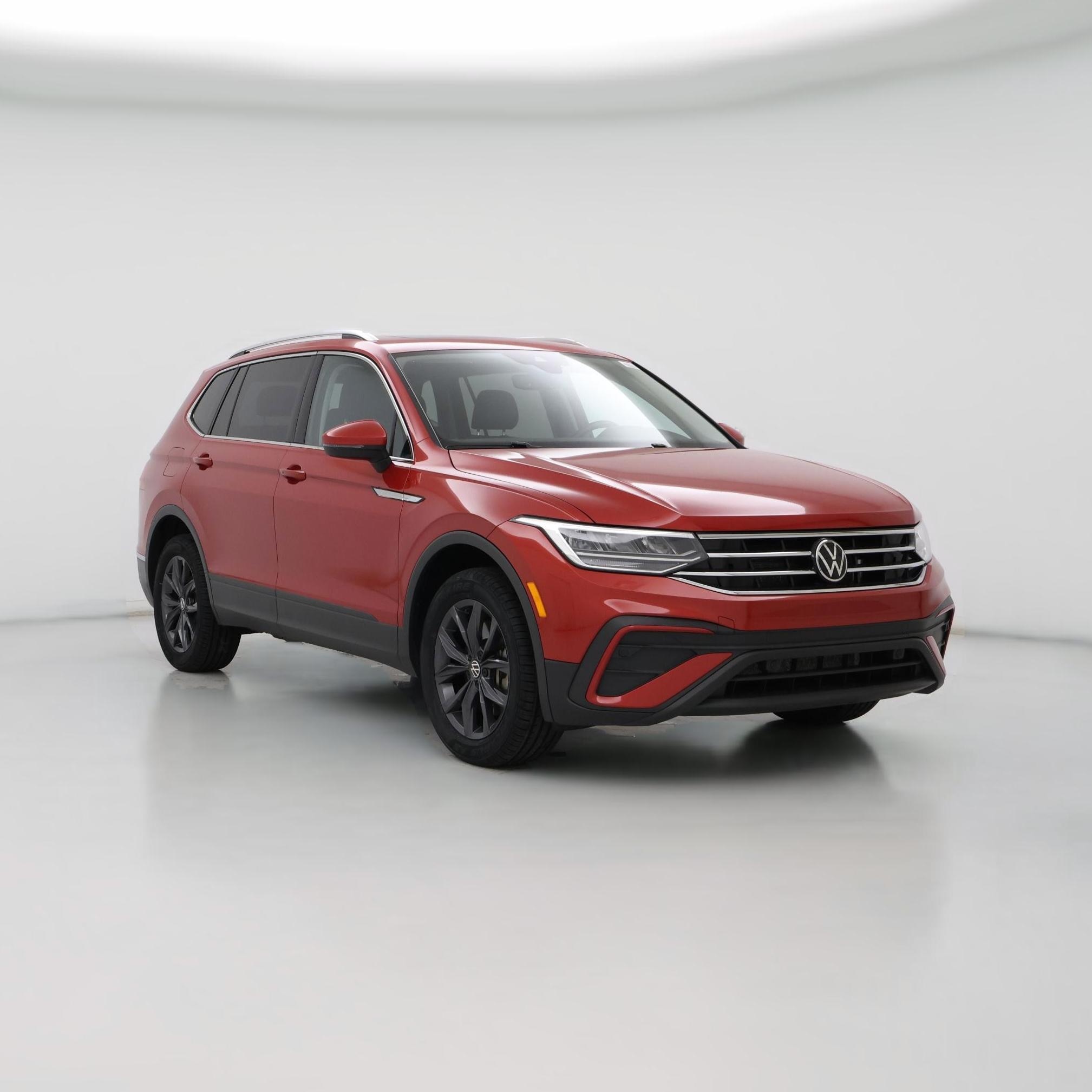 Thumbnail: 2022 Volkswagen Tiguan - 1