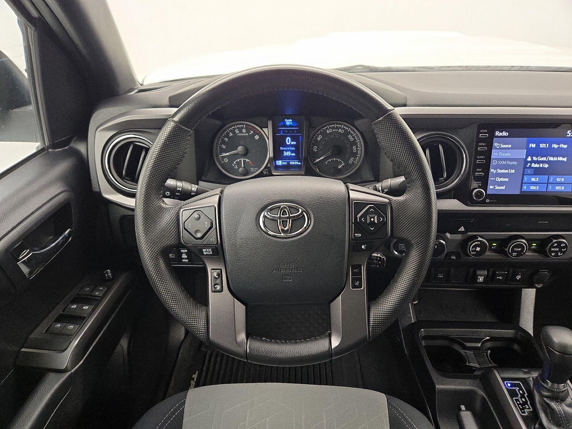 Thumbnail: 2020 Toyota Tacoma - 10