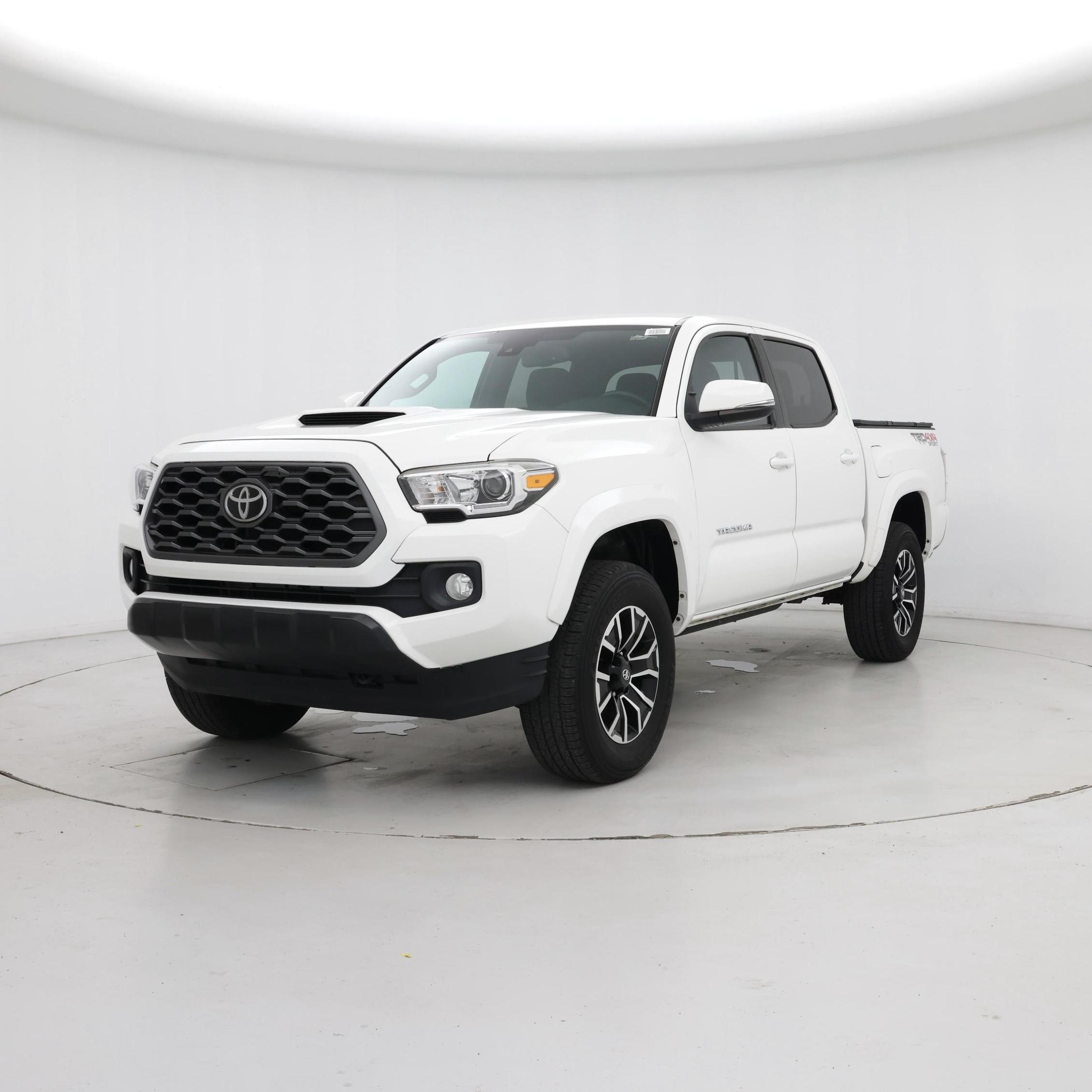 Thumbnail: 2020 Toyota Tacoma - 4