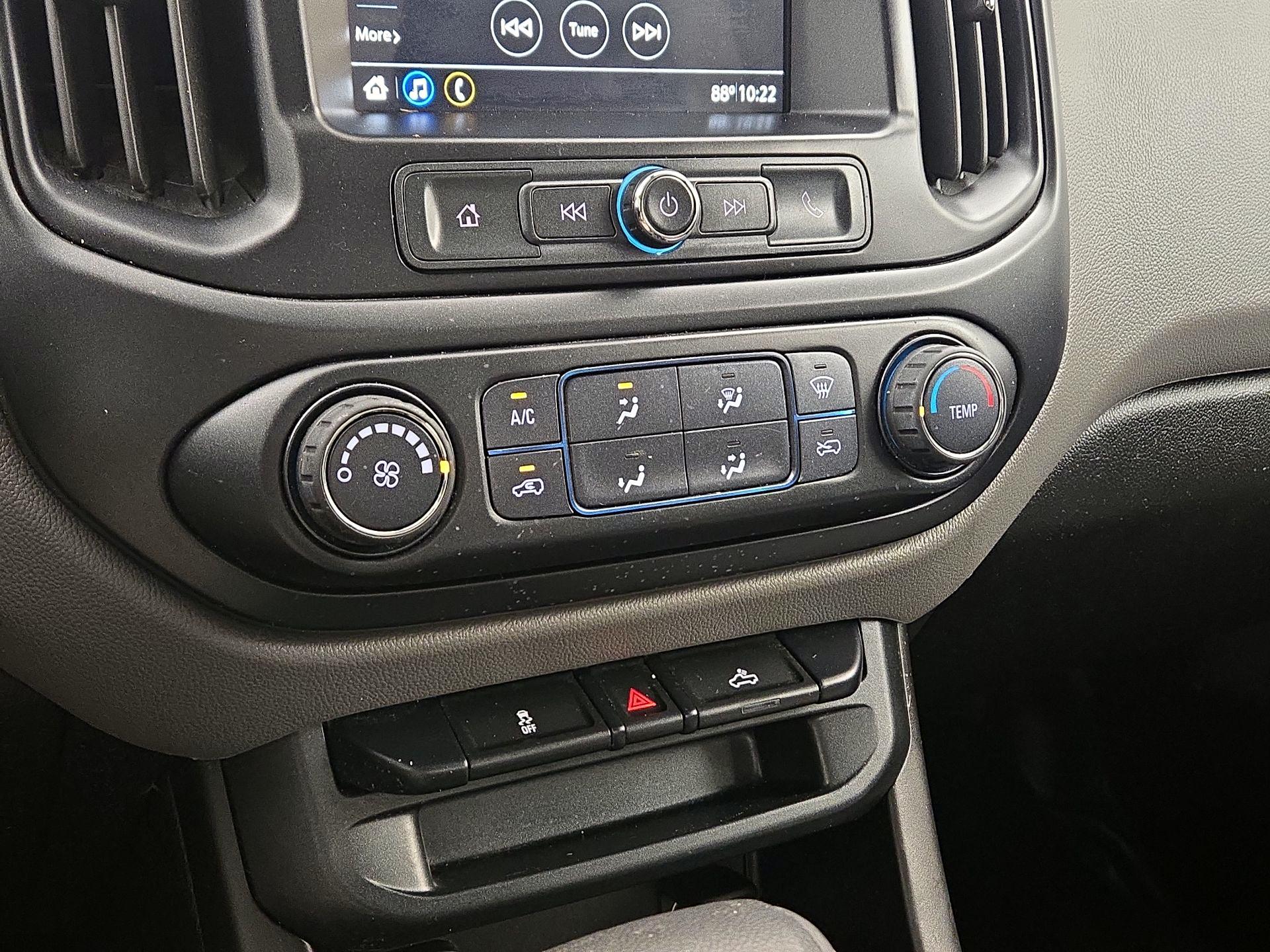 Thumbnail: 2019 Chevrolet Colorado - 16