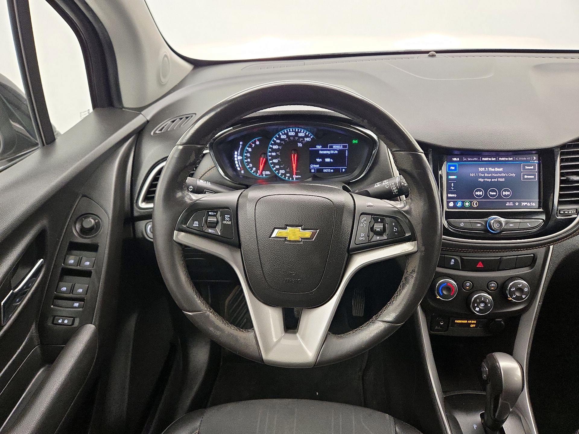 Thumbnail: 2020 Chevrolet Trax - 10