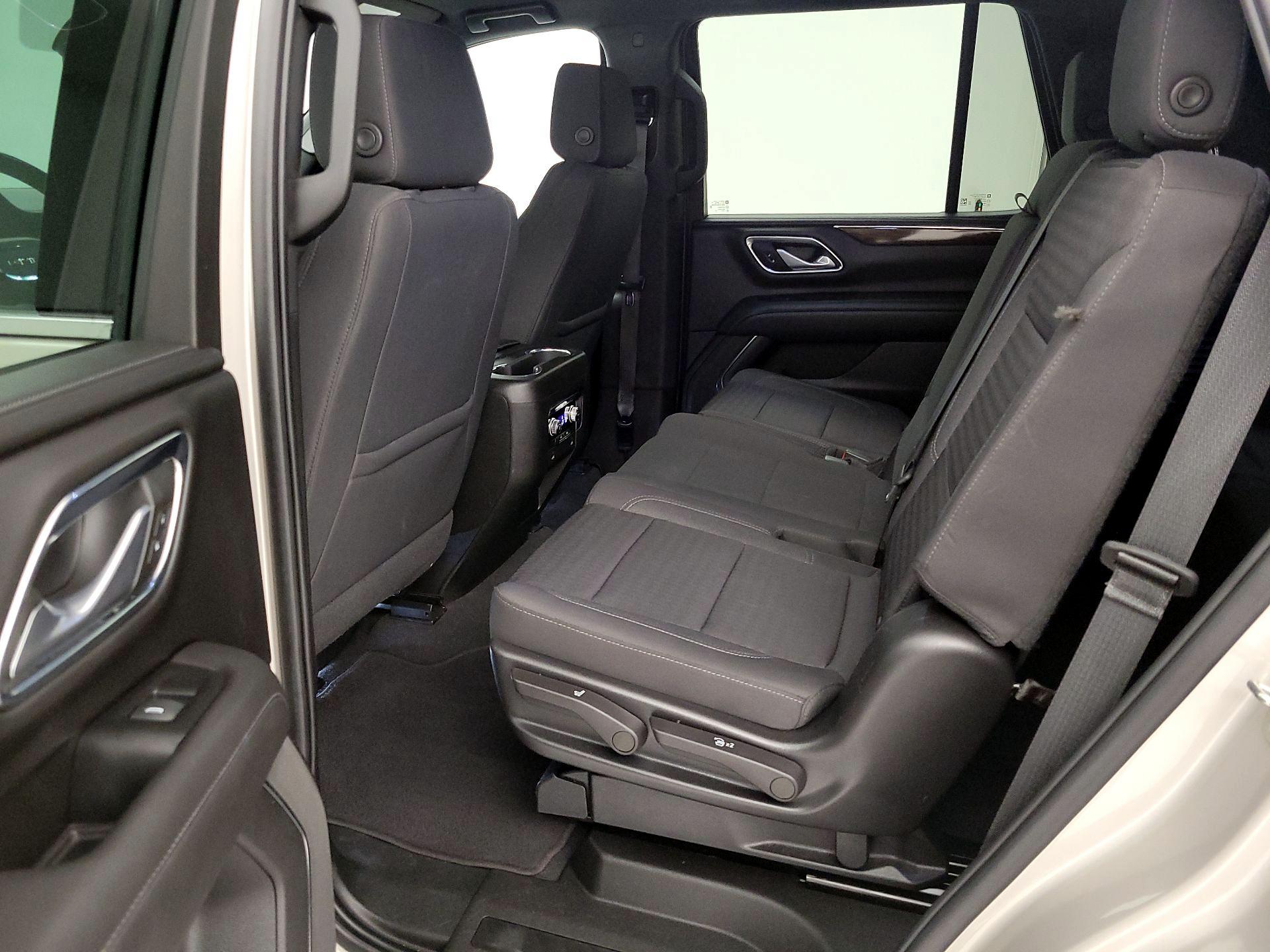 Thumbnail: 2022 GMC Yukon - 17
