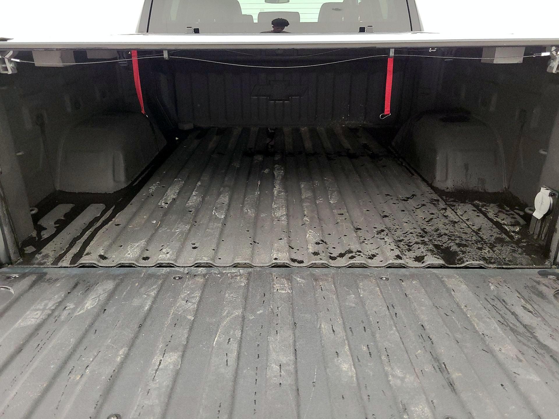 Thumbnail: 2022 Chevrolet Silverado 1500 - 16