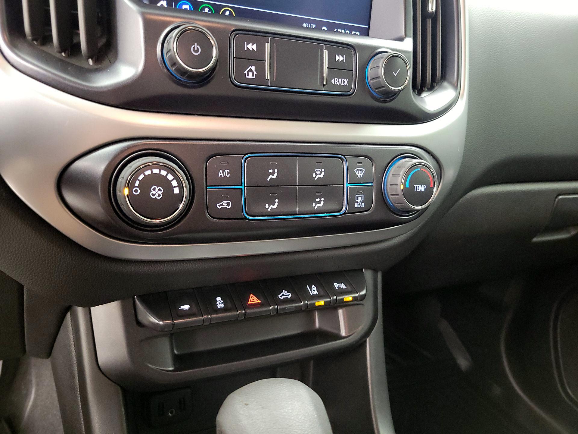 Thumbnail: 2022 Chevrolet Colorado - 15