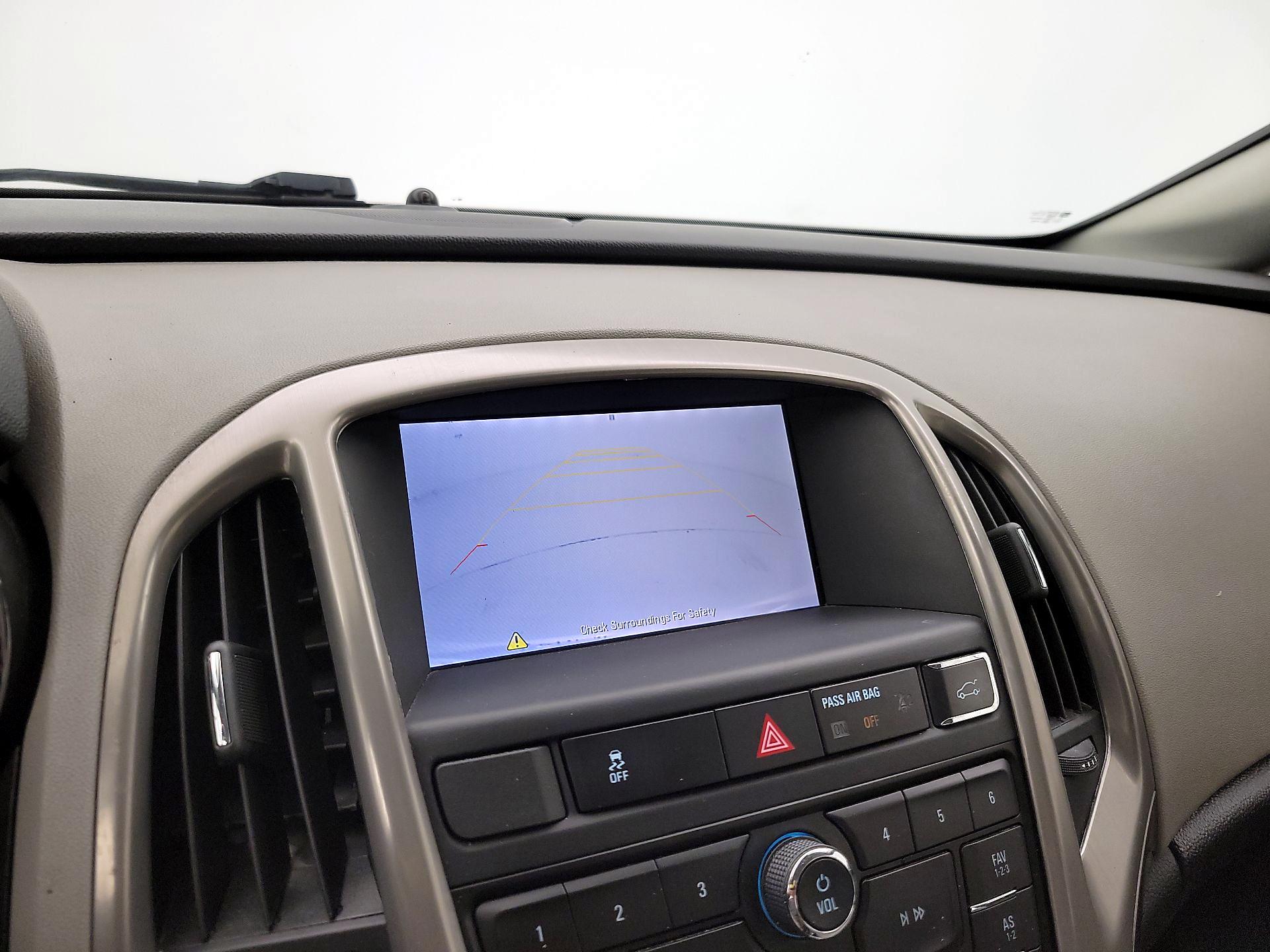 Thumbnail: 2017 Buick Verano - 14