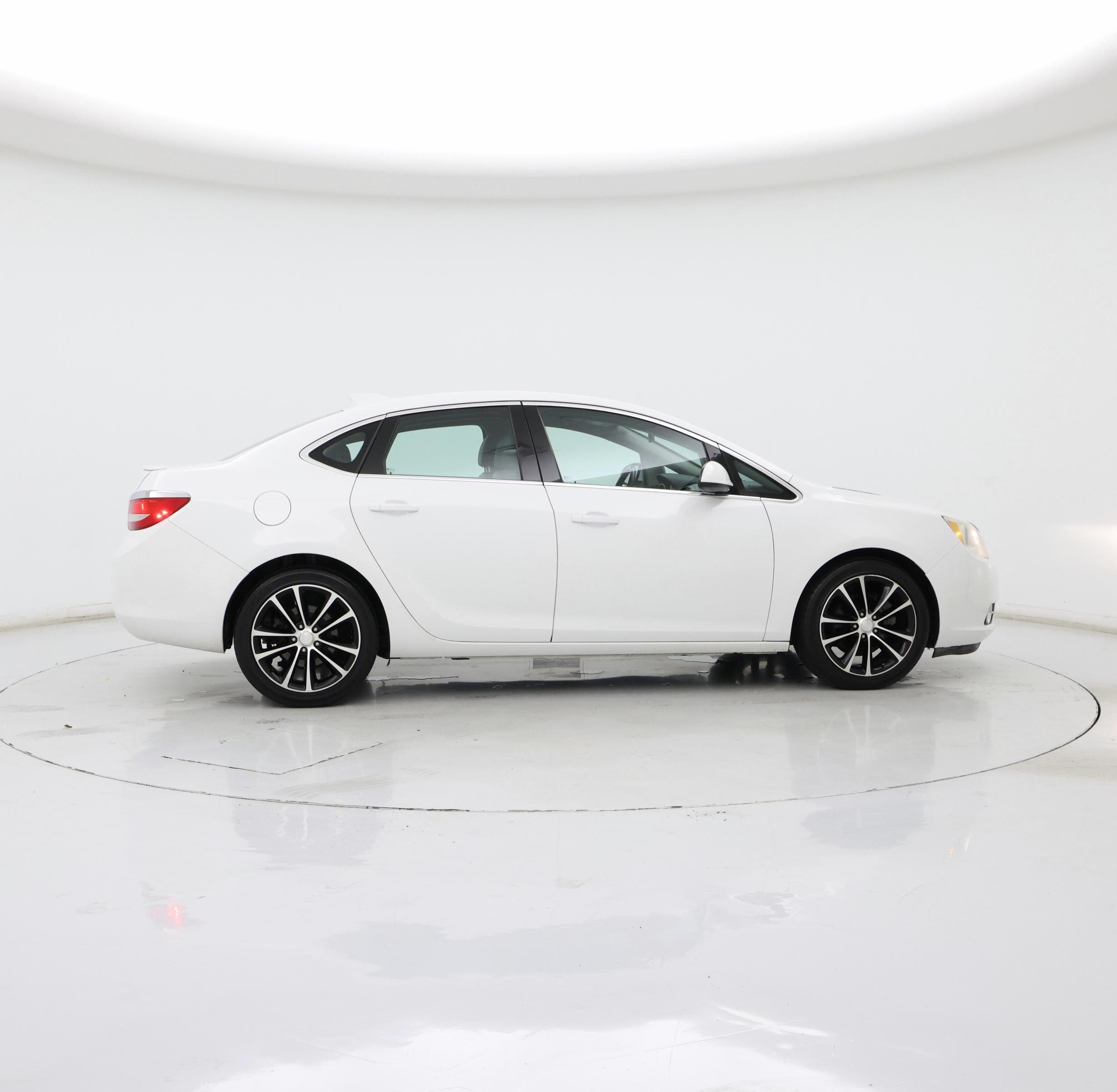 Thumbnail: 2017 Buick Verano - 7