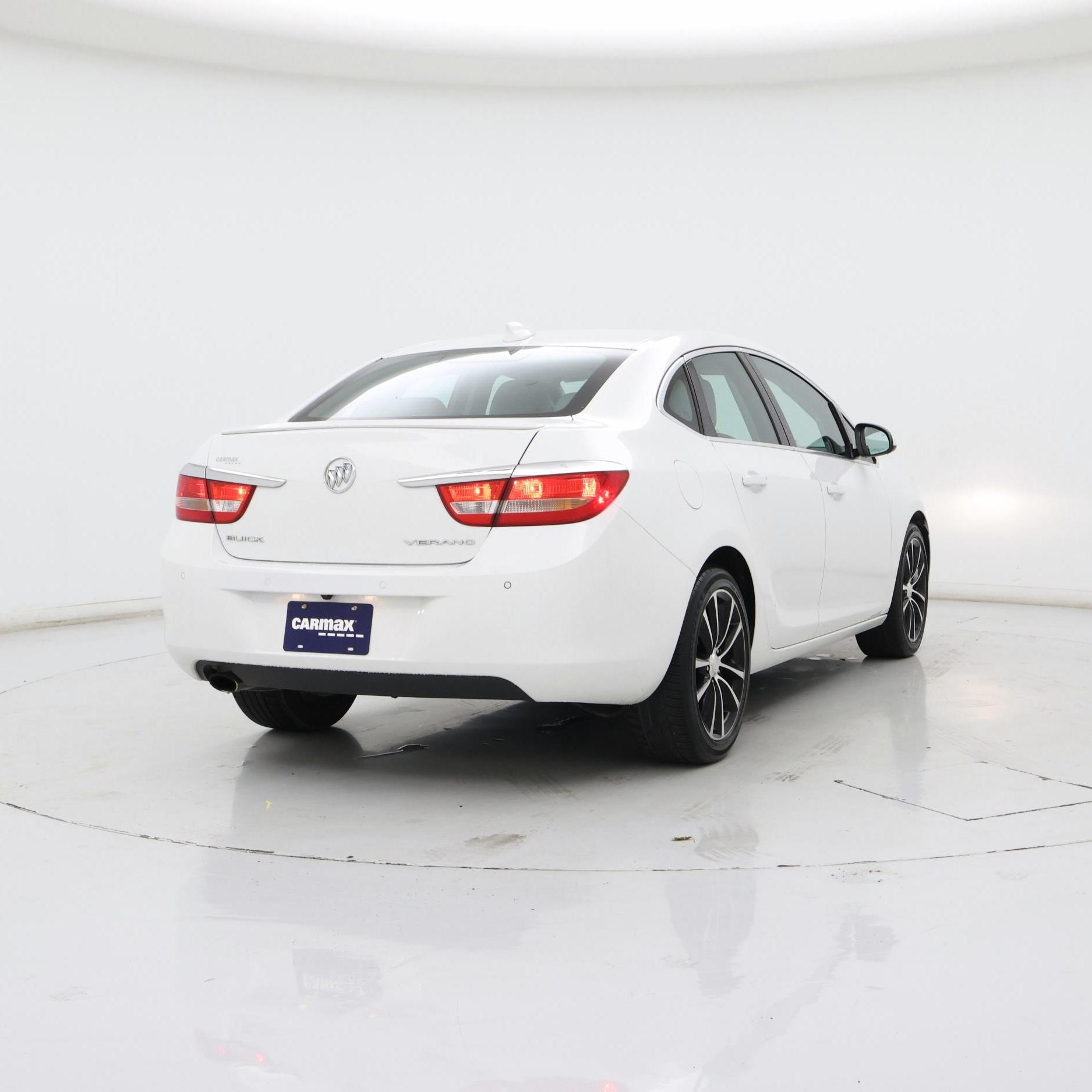 Thumbnail: 2017 Buick Verano - 8
