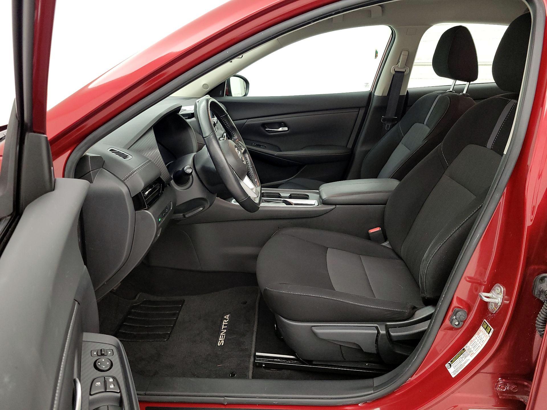 Thumbnail: 2022 Nissan Sentra - 11