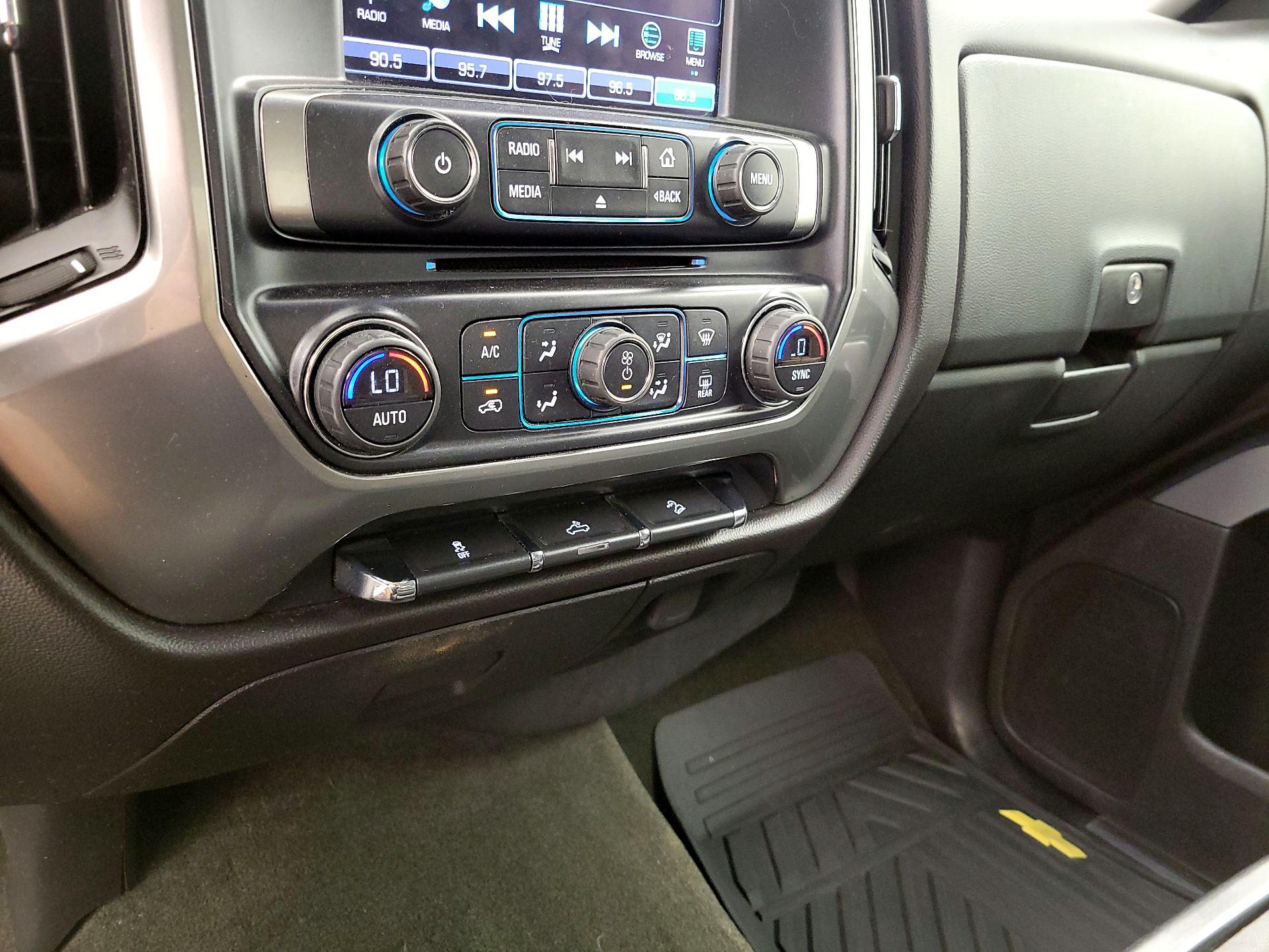 Thumbnail: 2016 Chevrolet Silverado 1500 - 15