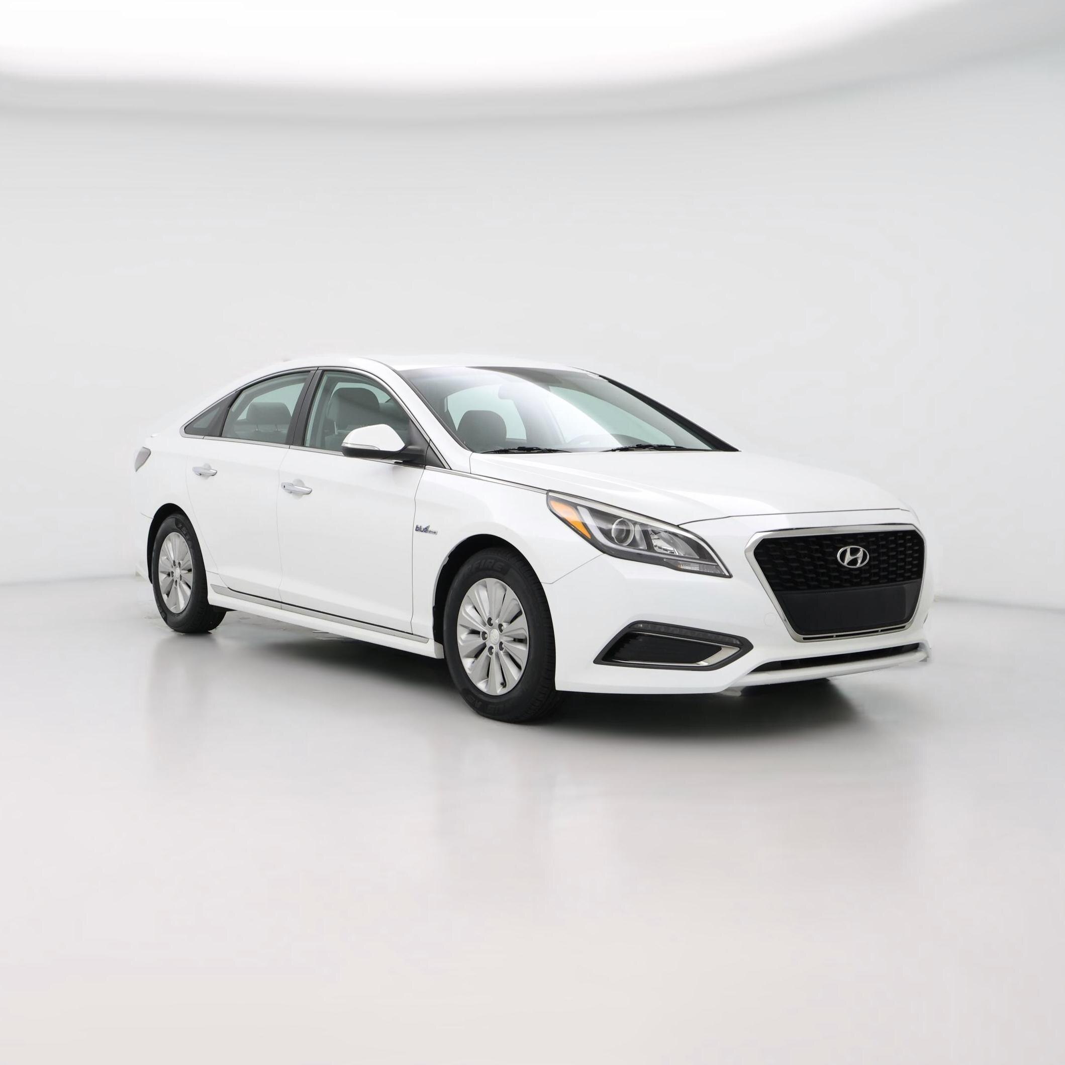 Thumbnail: 2016 Hyundai Sonata - 1