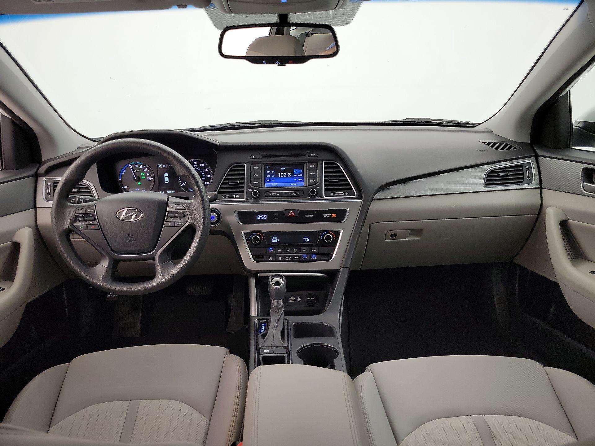 Thumbnail: 2016 Hyundai Sonata - 9