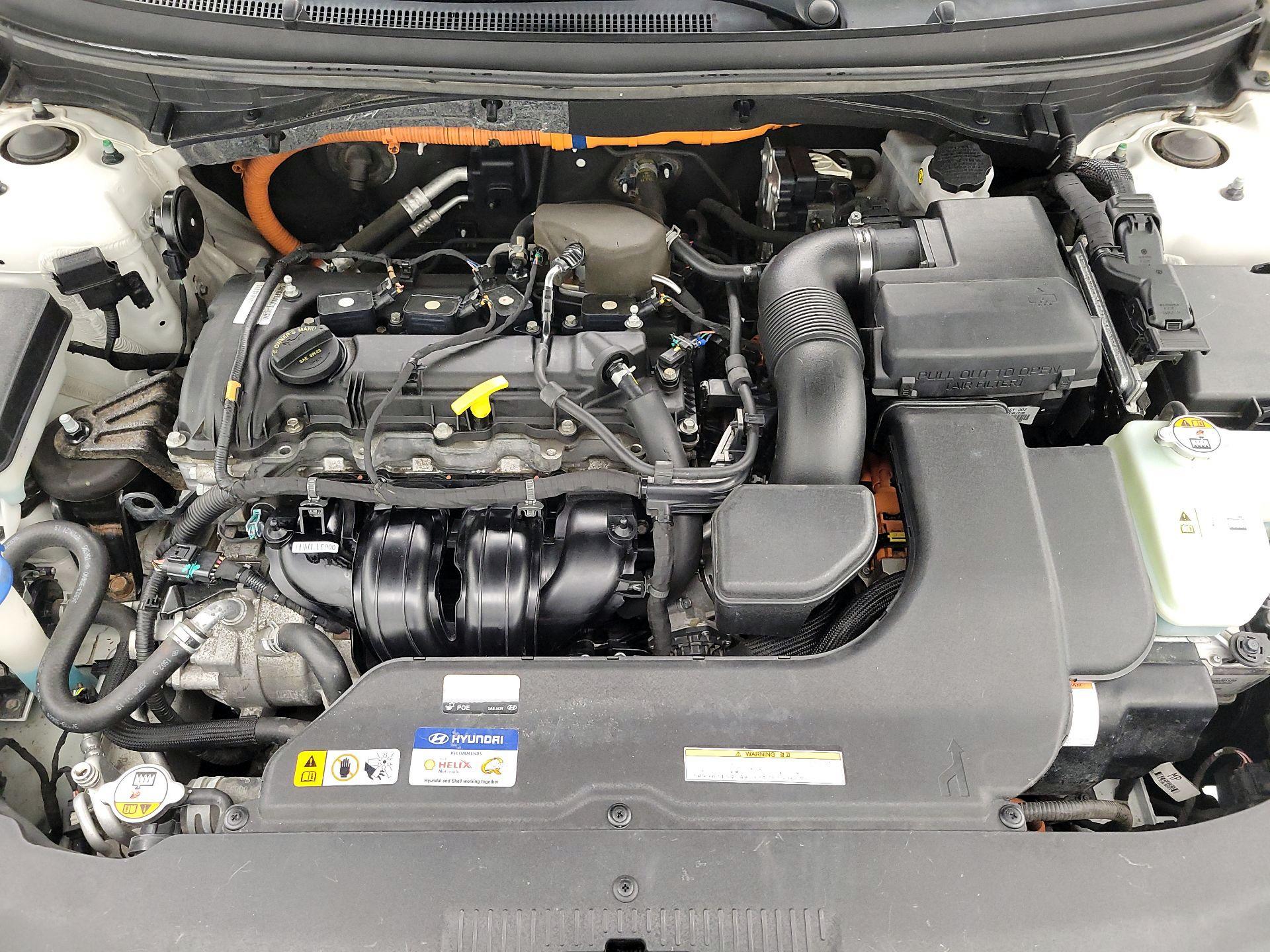 Thumbnail: 2016 Hyundai Sonata - 18