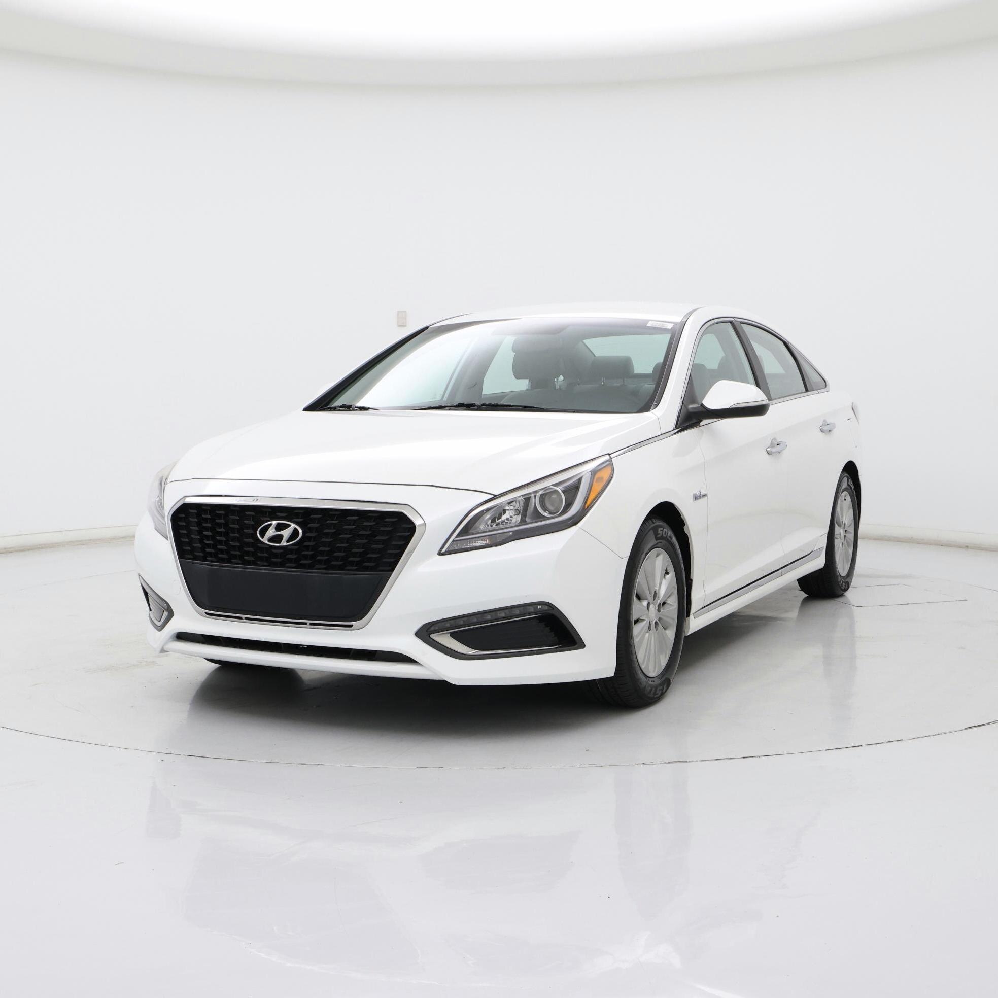 Thumbnail: 2016 Hyundai Sonata - 4
