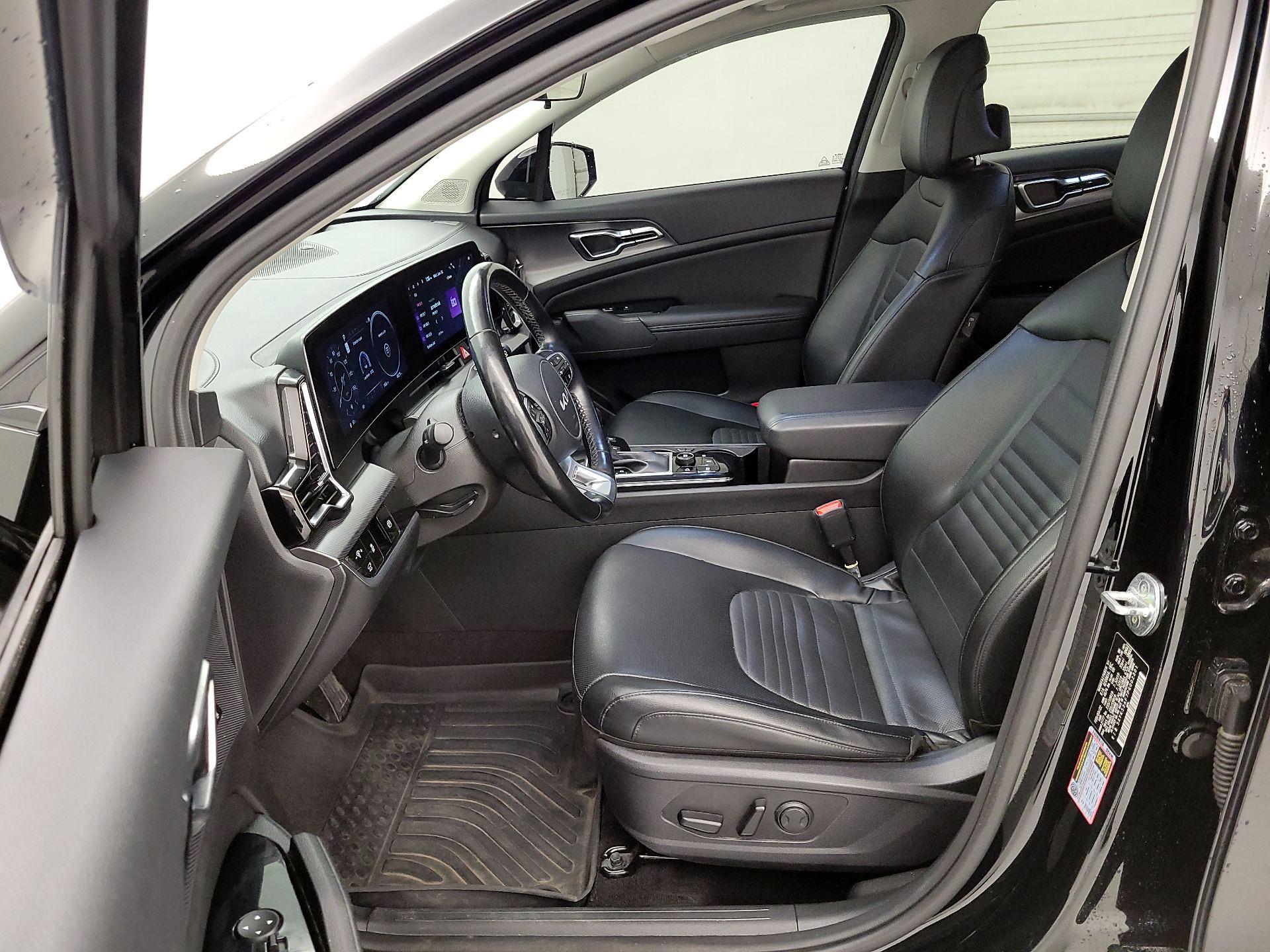 Thumbnail: 2023 Kia Sportage - 11