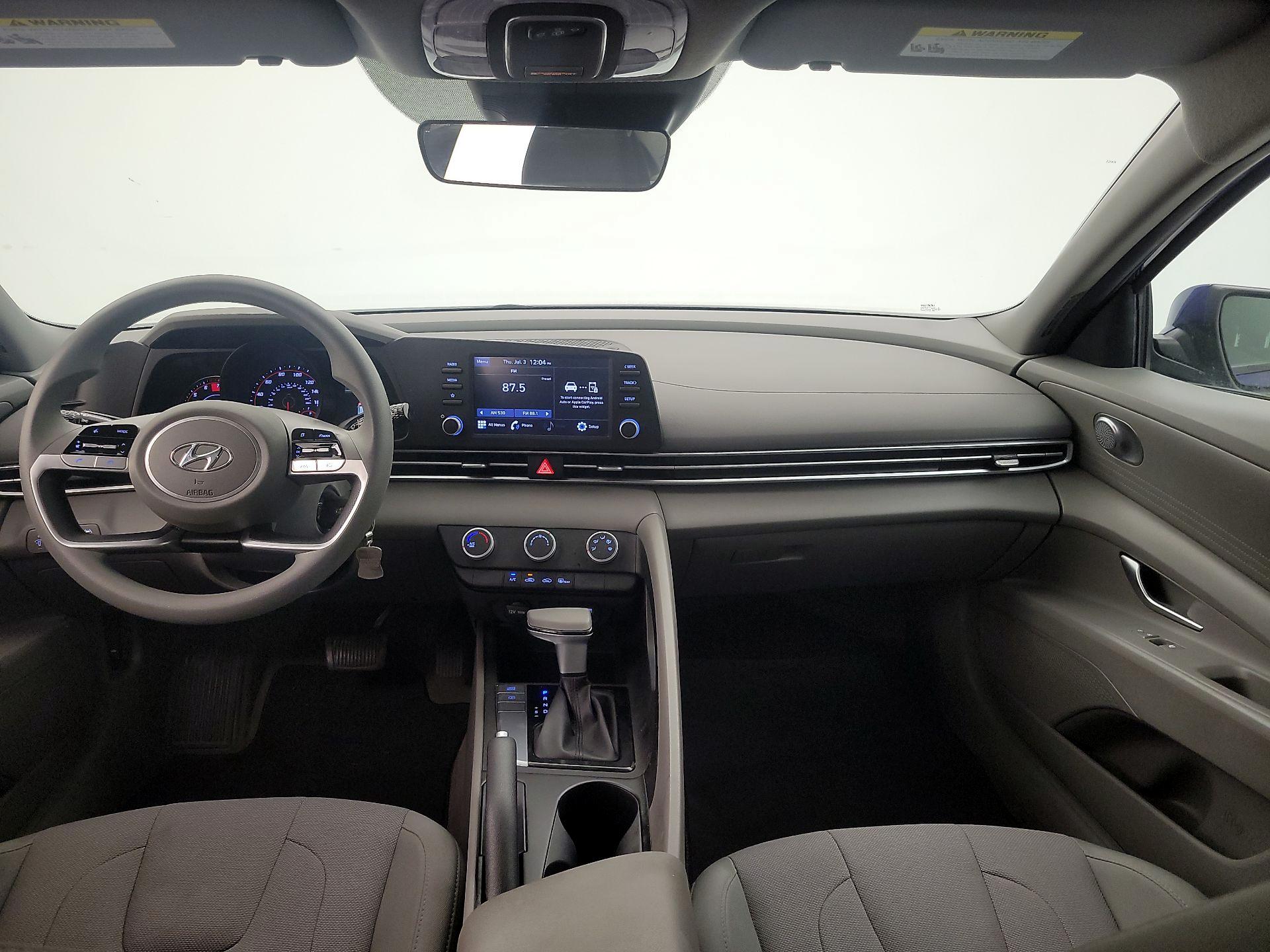 Thumbnail: 2022 Hyundai Elantra - 9