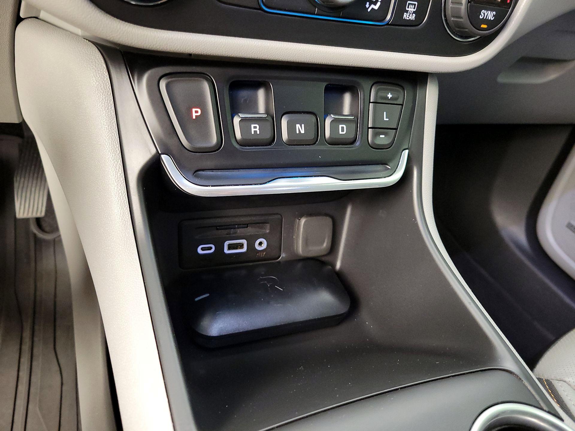 Thumbnail: 2019 GMC Terrain - 16