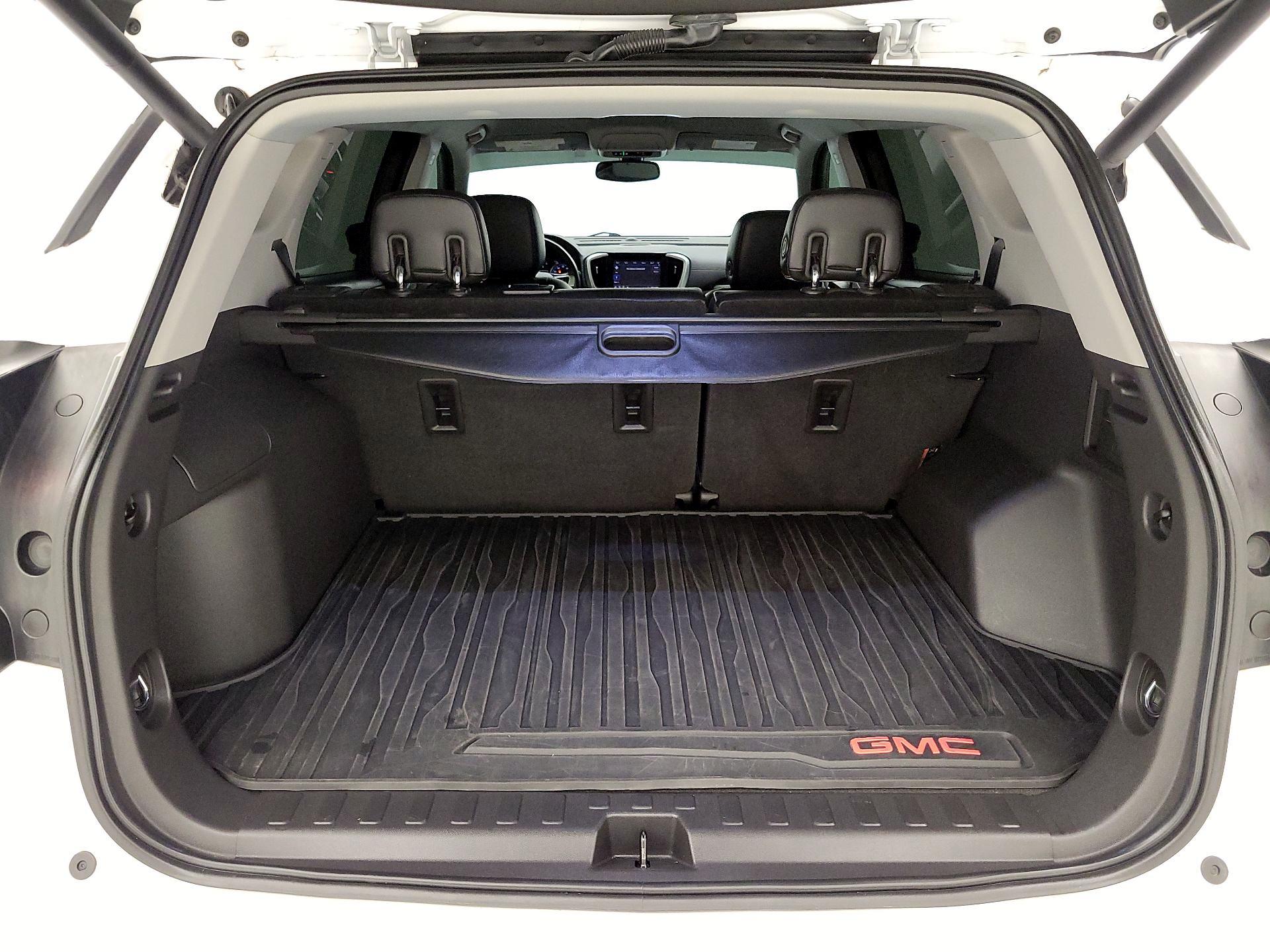 Thumbnail: 2019 GMC Terrain - 18