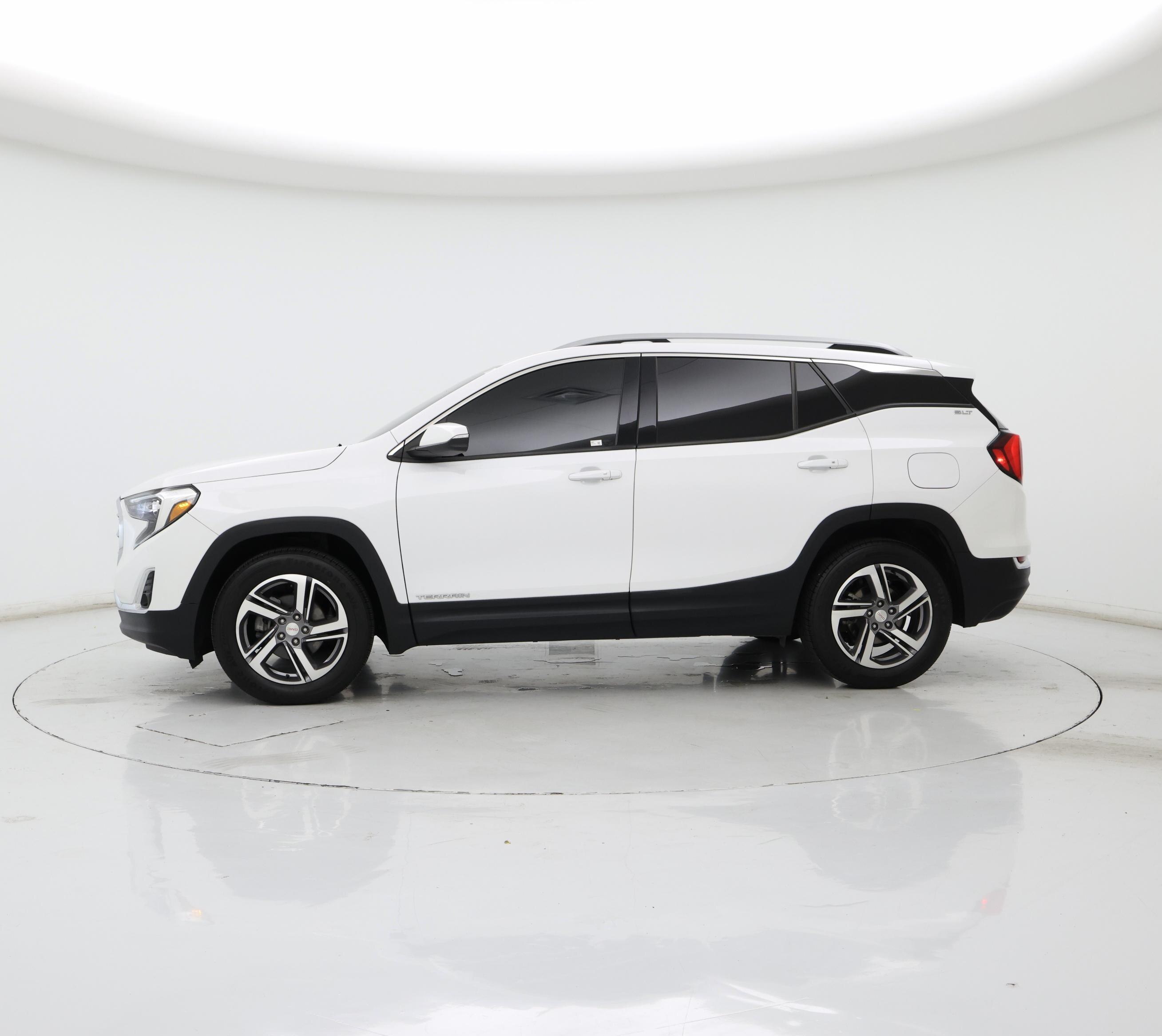 Thumbnail: 2019 GMC Terrain - 3