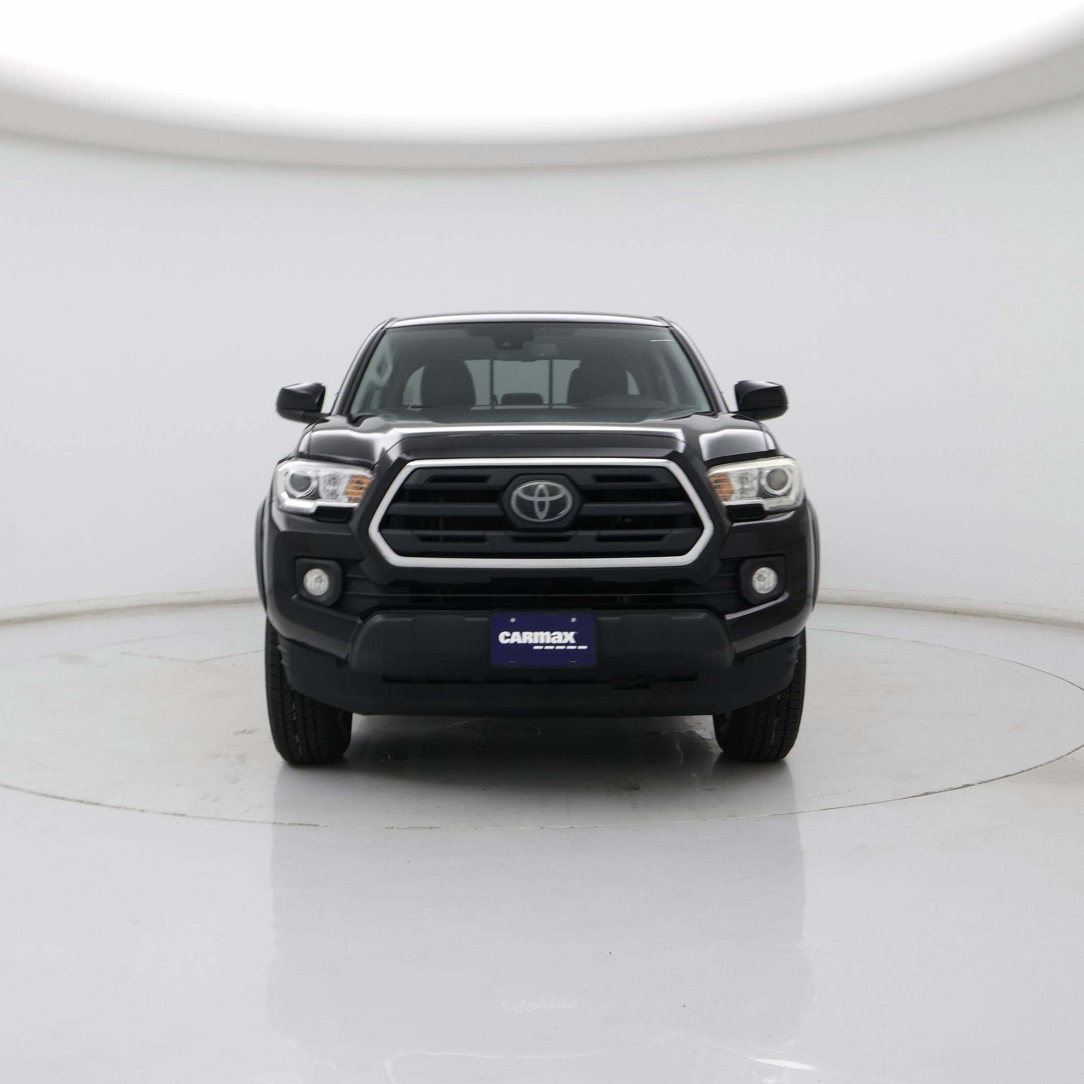 Thumbnail: 2018 Toyota Tacoma - 5