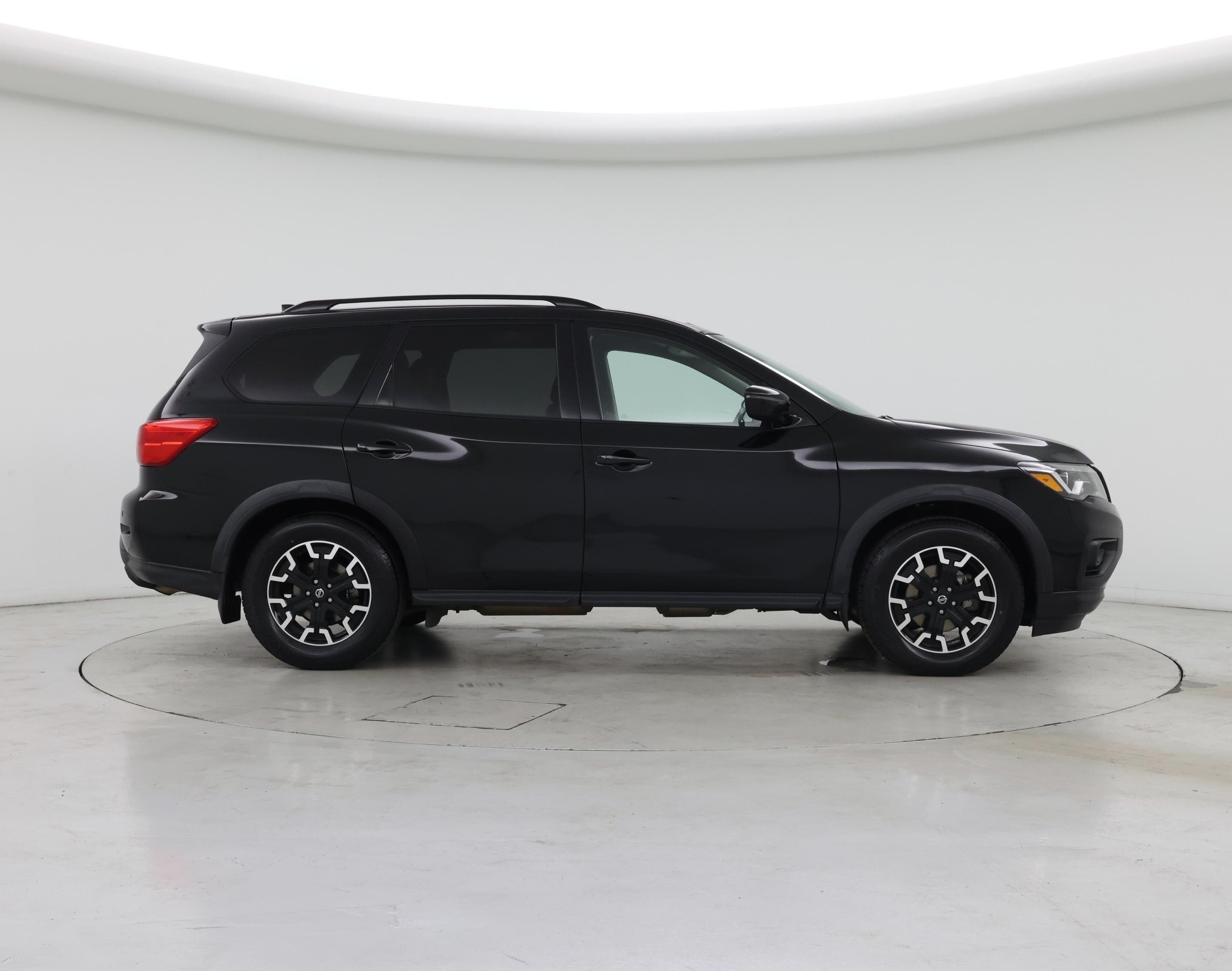 Thumbnail: 2019 Nissan Pathfinder - 7