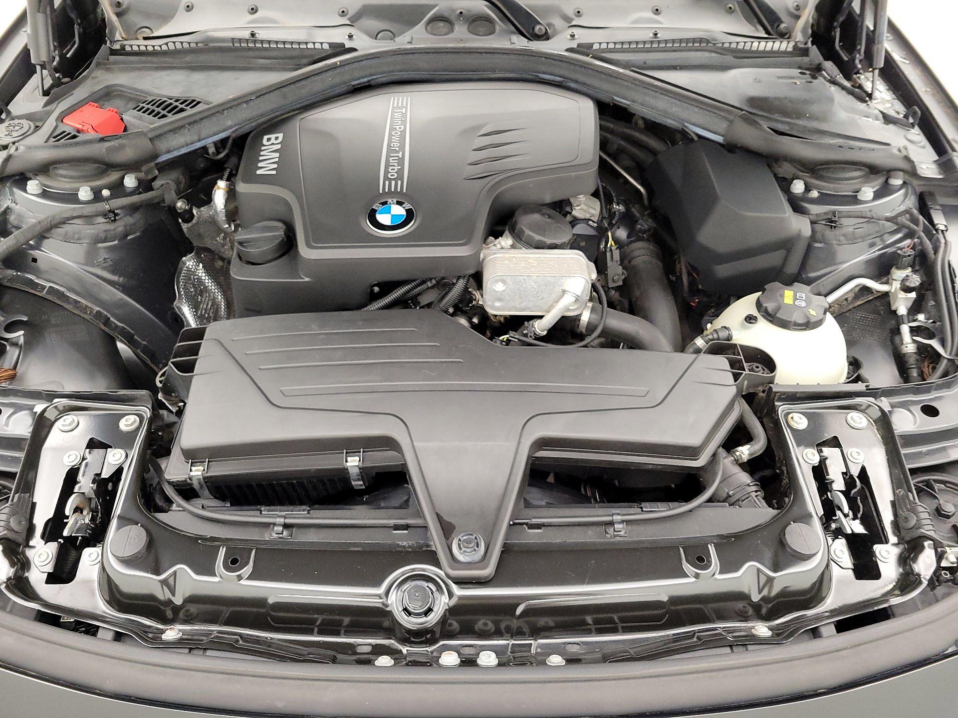 Thumbnail: 2016 BMW 3 Series - 20