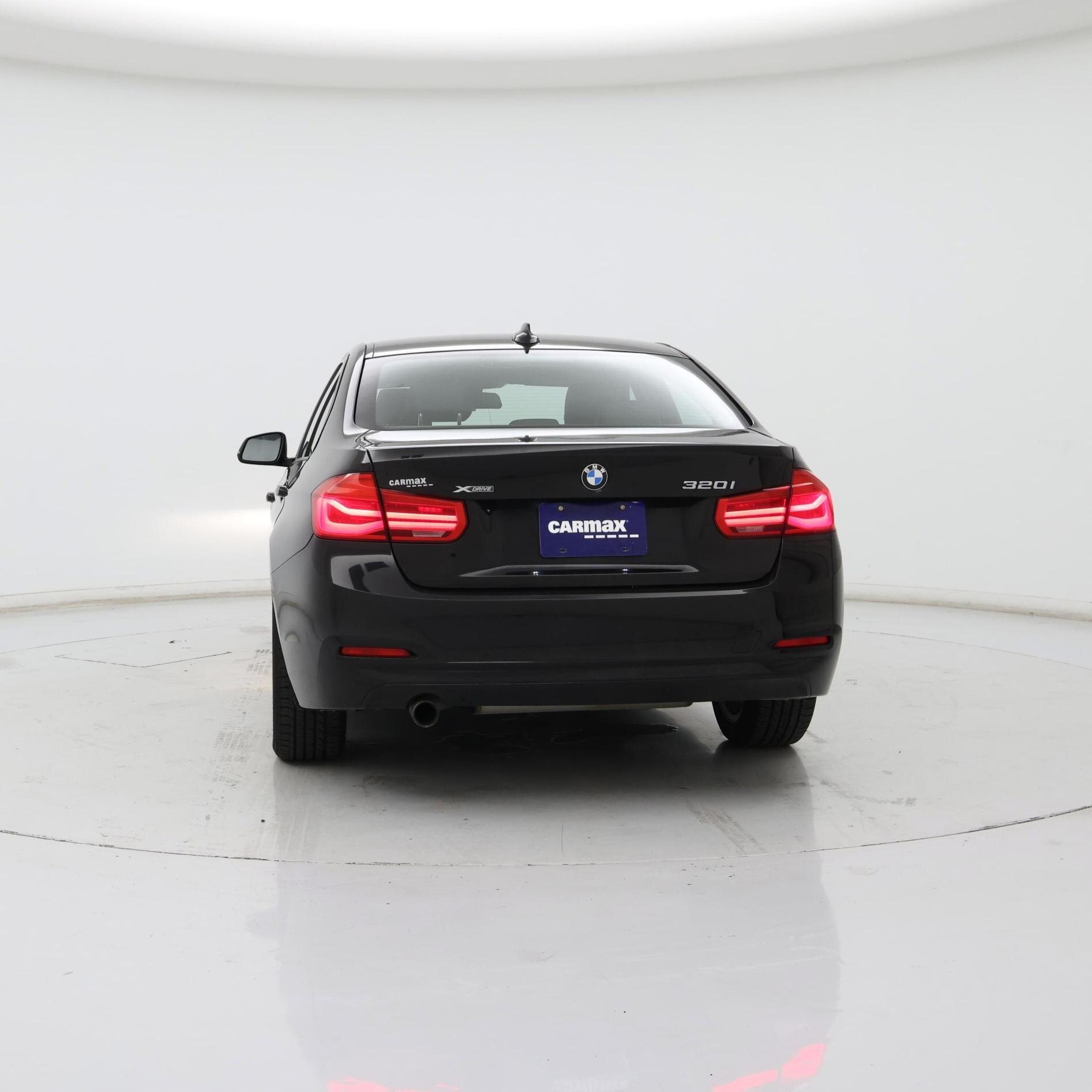 Thumbnail: 2016 BMW 3 Series - 6