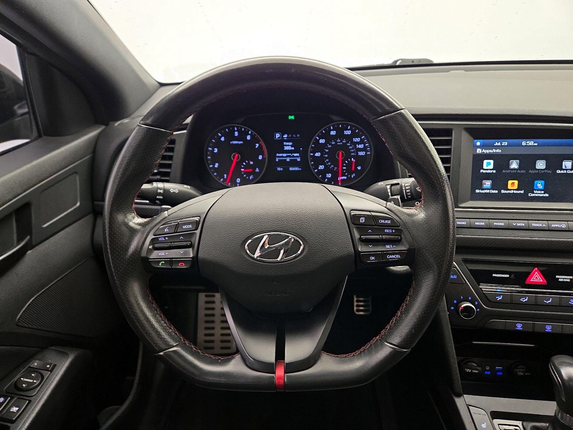 Thumbnail: 2018 Hyundai Elantra - 10